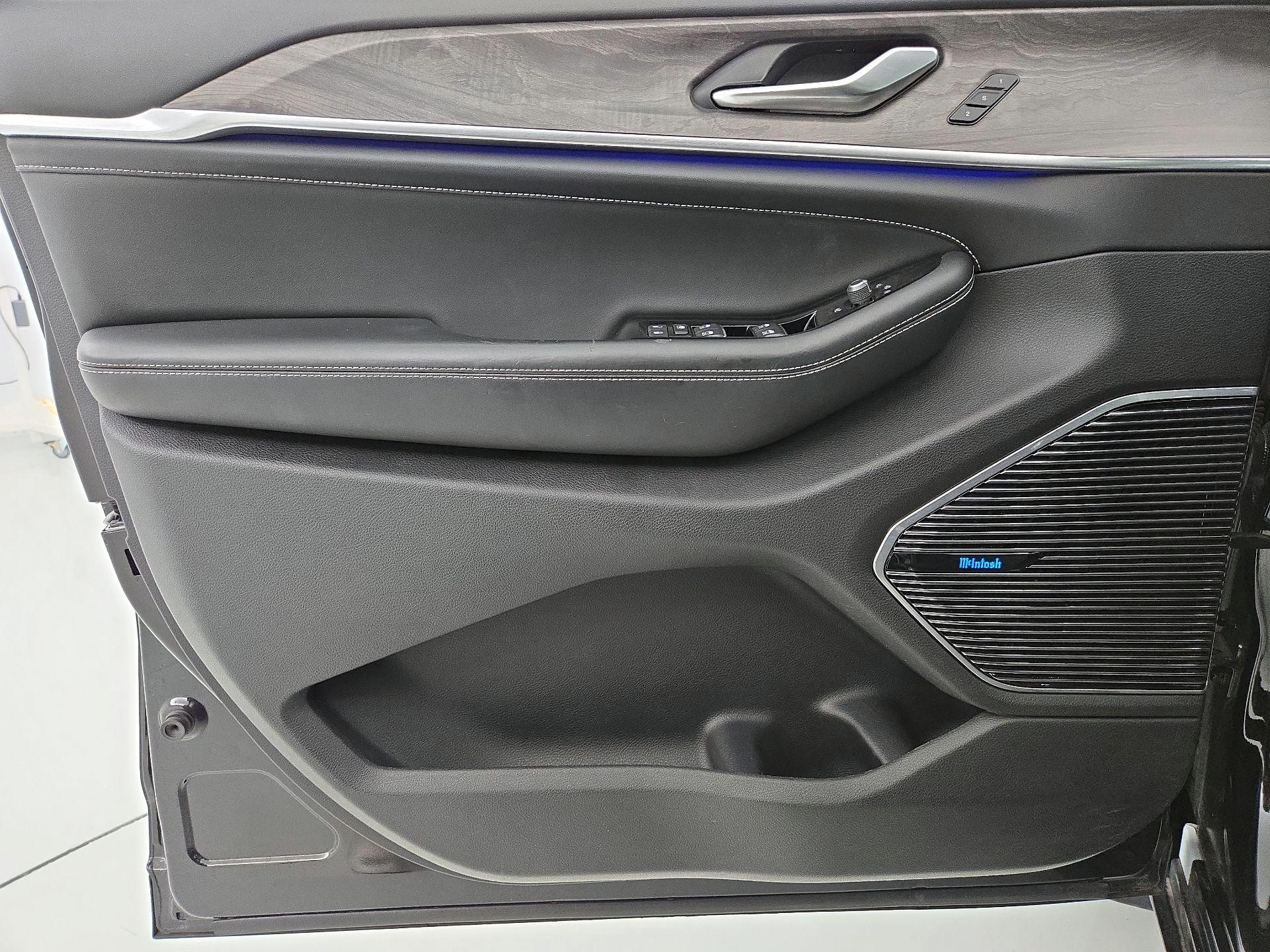 Thumbnail: 2021 Jeep Grand Cherokee L - 12