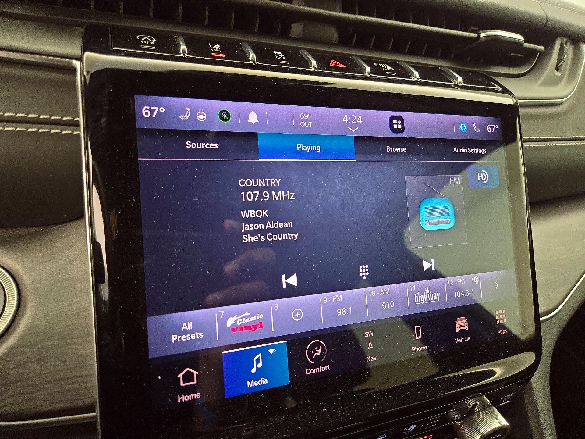 Thumbnail: 2021 Jeep Grand Cherokee L - 16