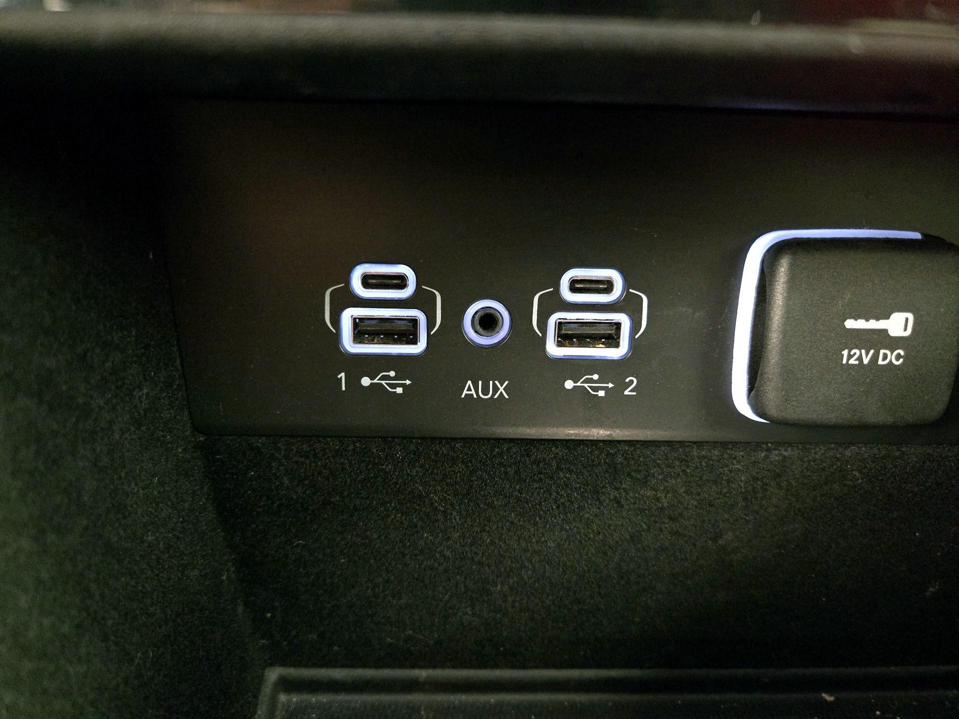 Thumbnail: 2021 Jeep Grand Cherokee L - 19