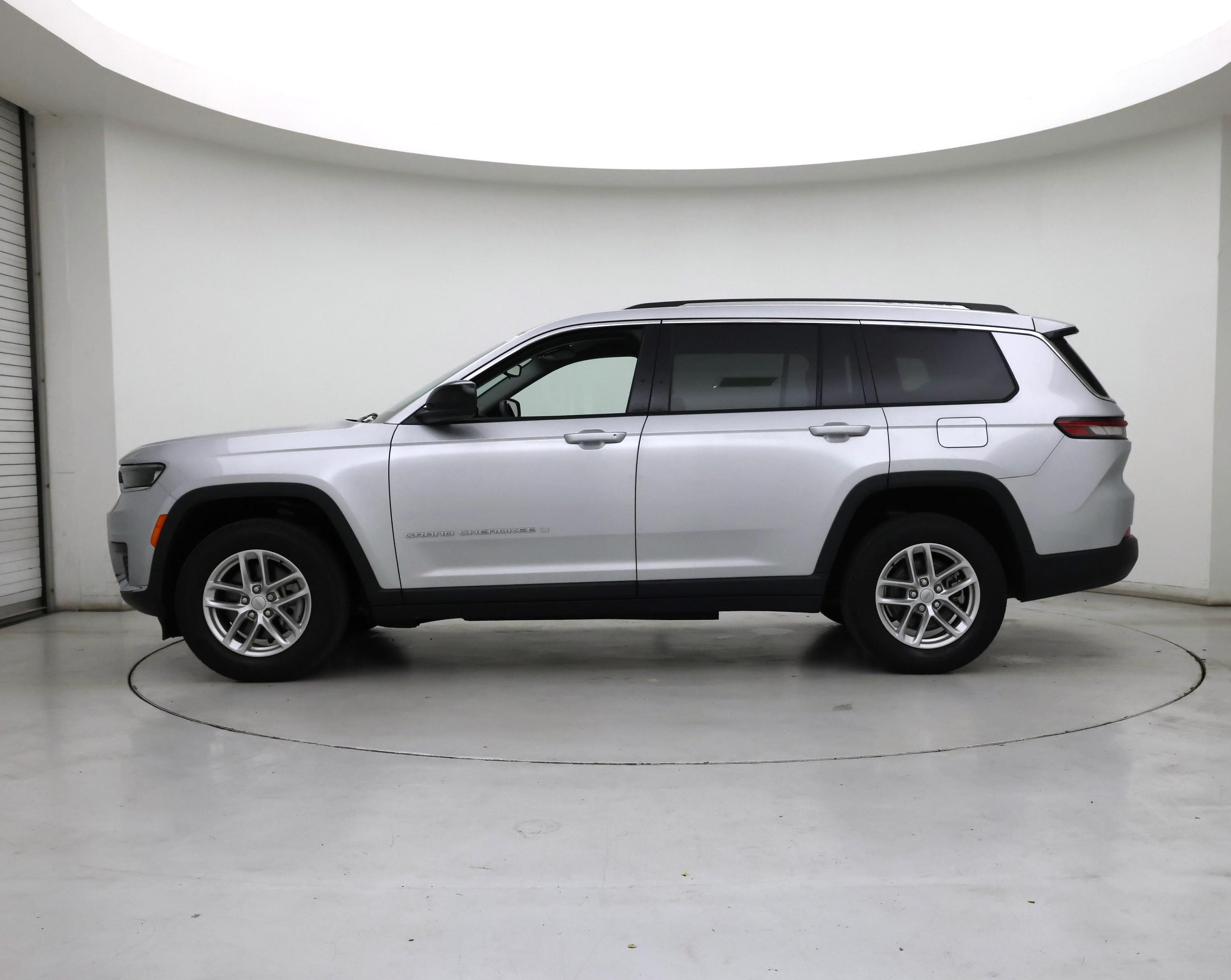 Thumbnail: 2021 Jeep Grand Cherokee L - 3