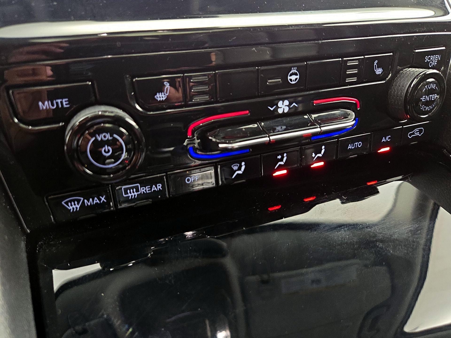 Thumbnail: 2022 Jeep Grand Cherokee L - 17