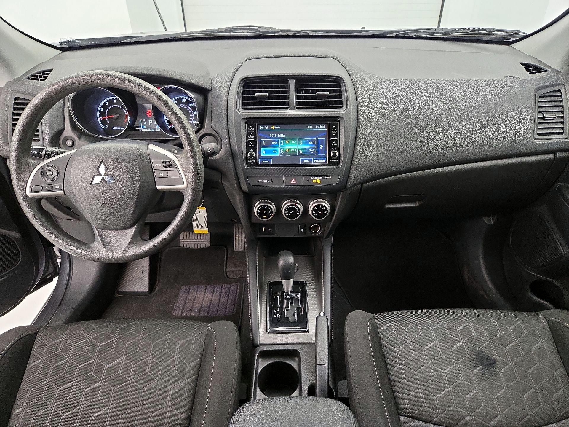 Thumbnail: 2021 Mitsubishi Outlander Sport - 9