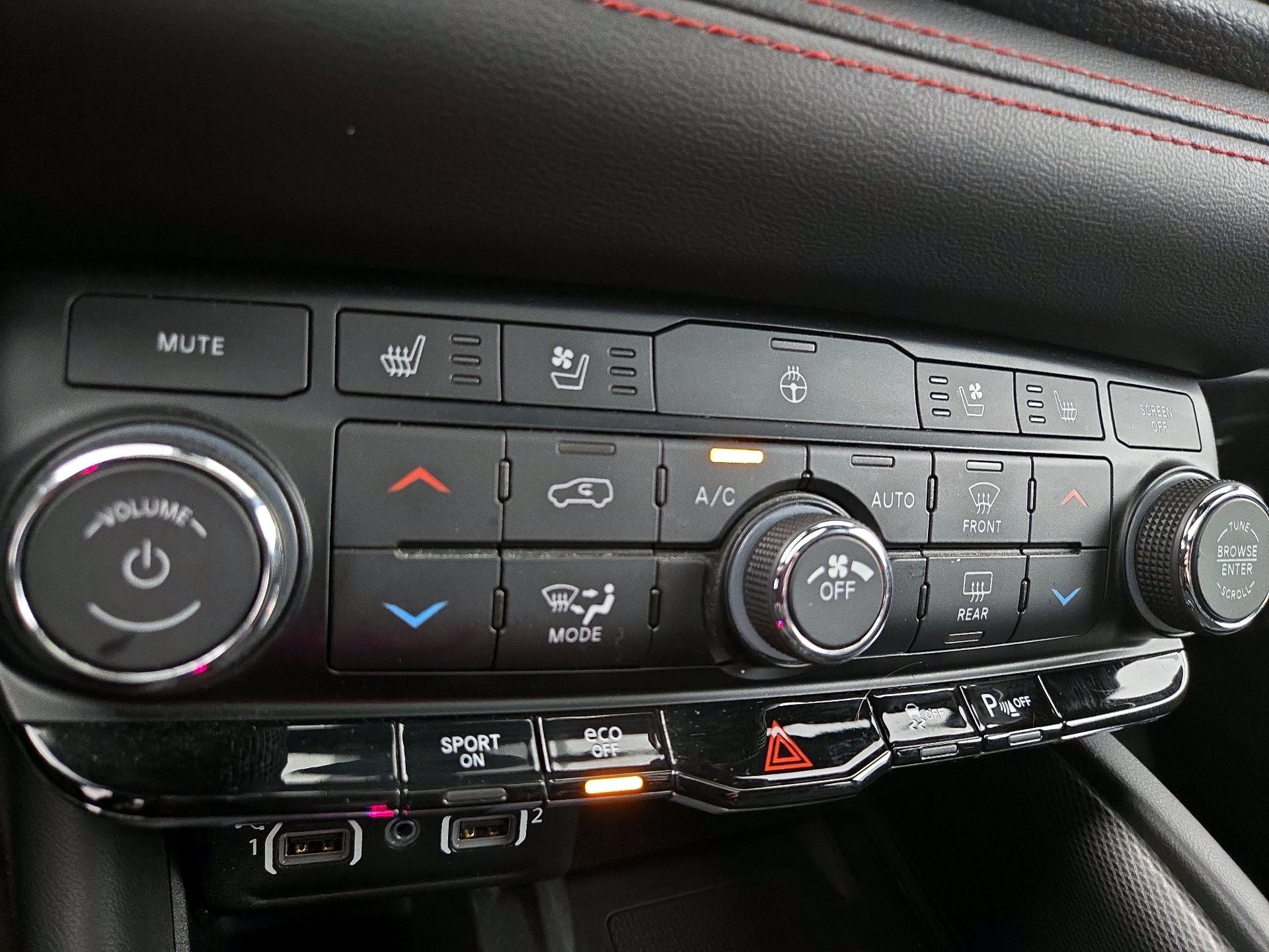 Thumbnail: 2023 Dodge Durango - 17