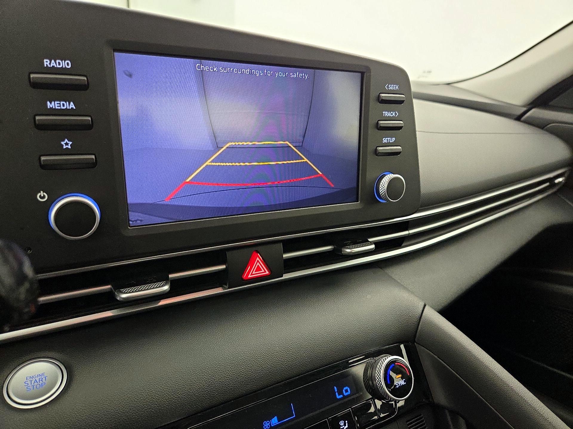 Thumbnail: 2022 Hyundai Elantra - 14