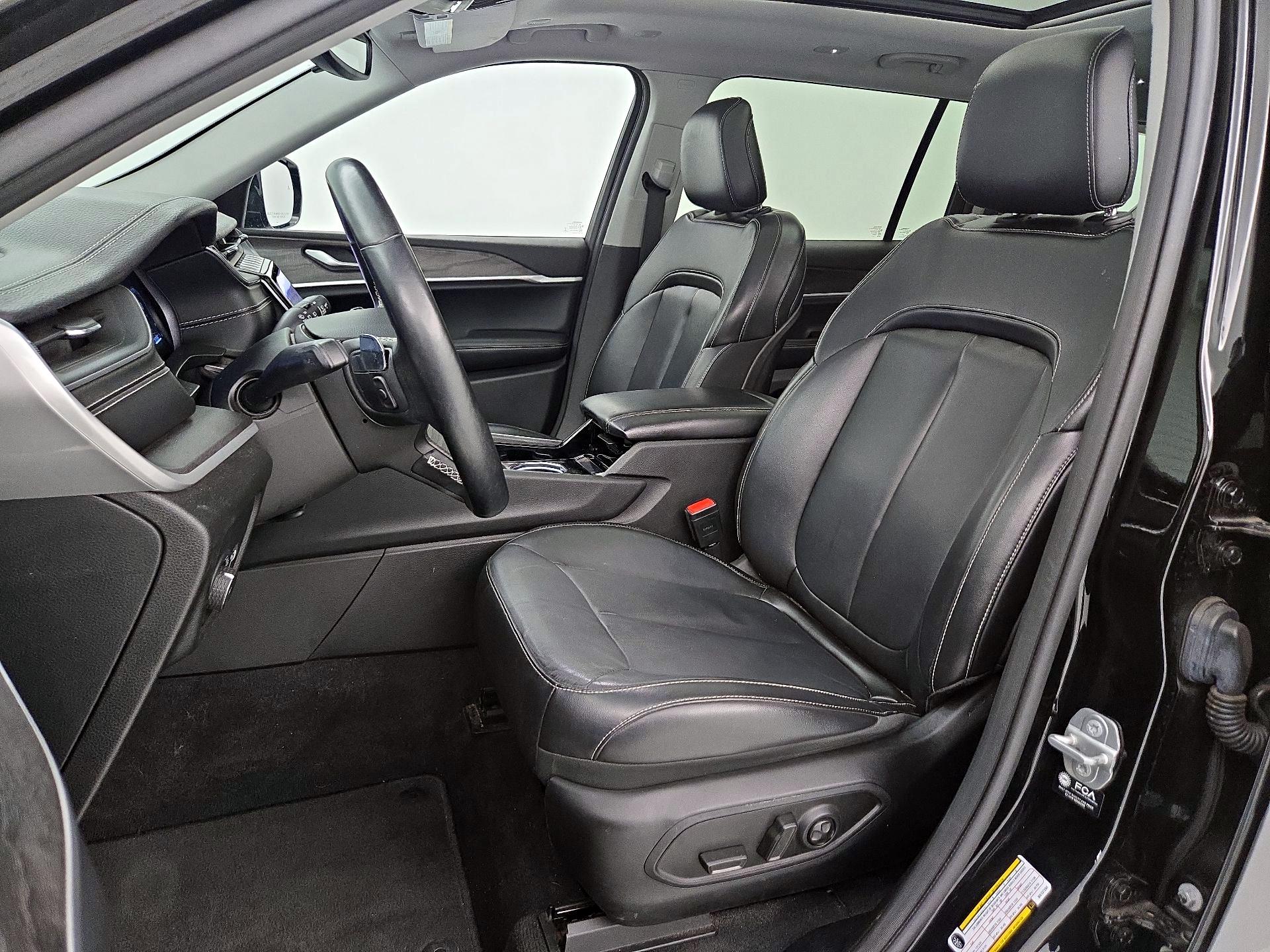 Thumbnail: 2021 Jeep Grand Cherokee L - 11
