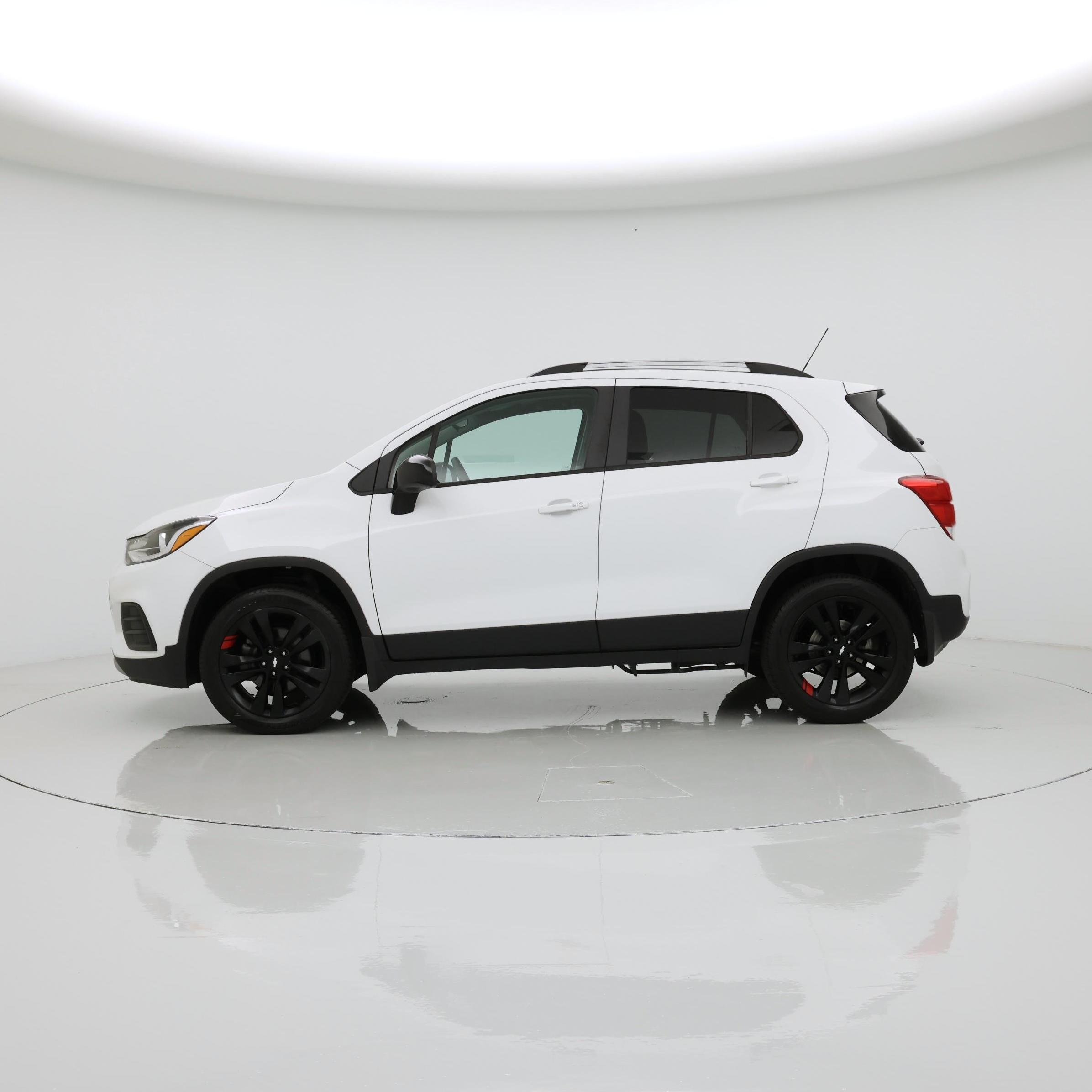 Thumbnail: 2020 Chevrolet Trax - 3