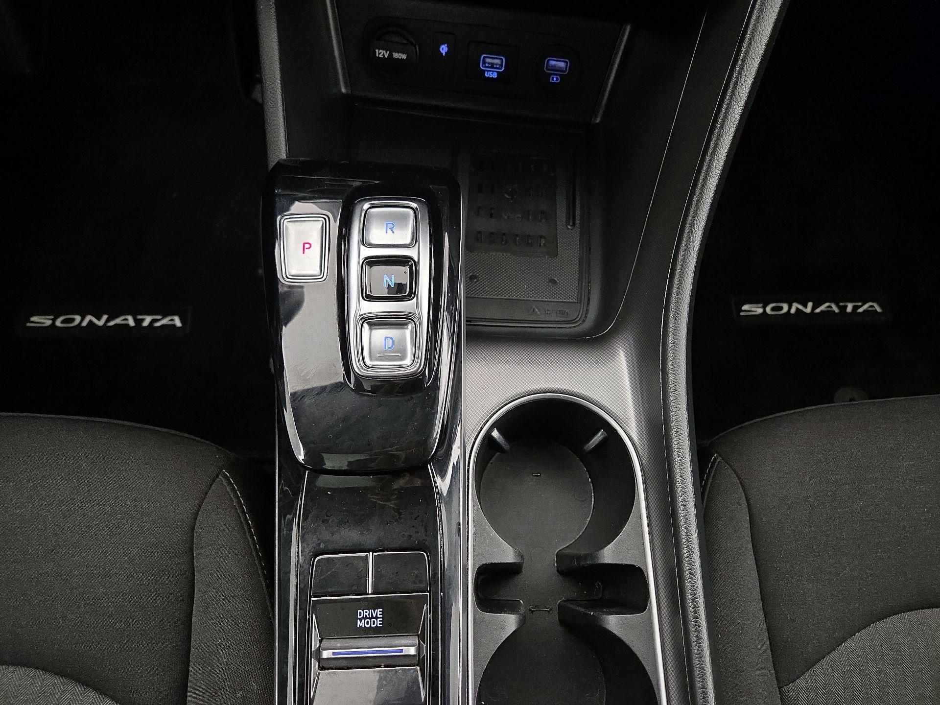 Thumbnail: 2022 Hyundai Sonata - 17