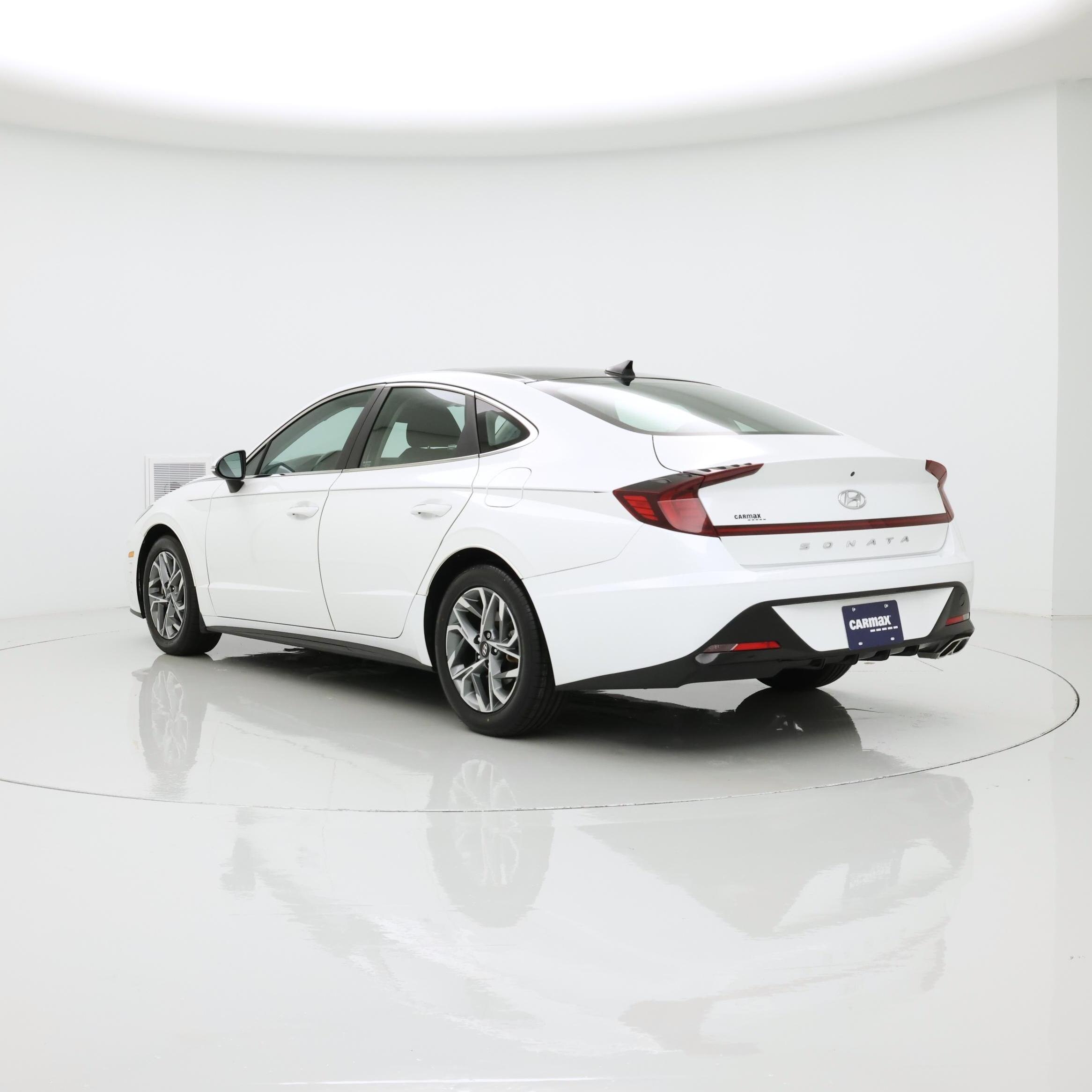 Thumbnail: 2022 Hyundai Sonata - 2