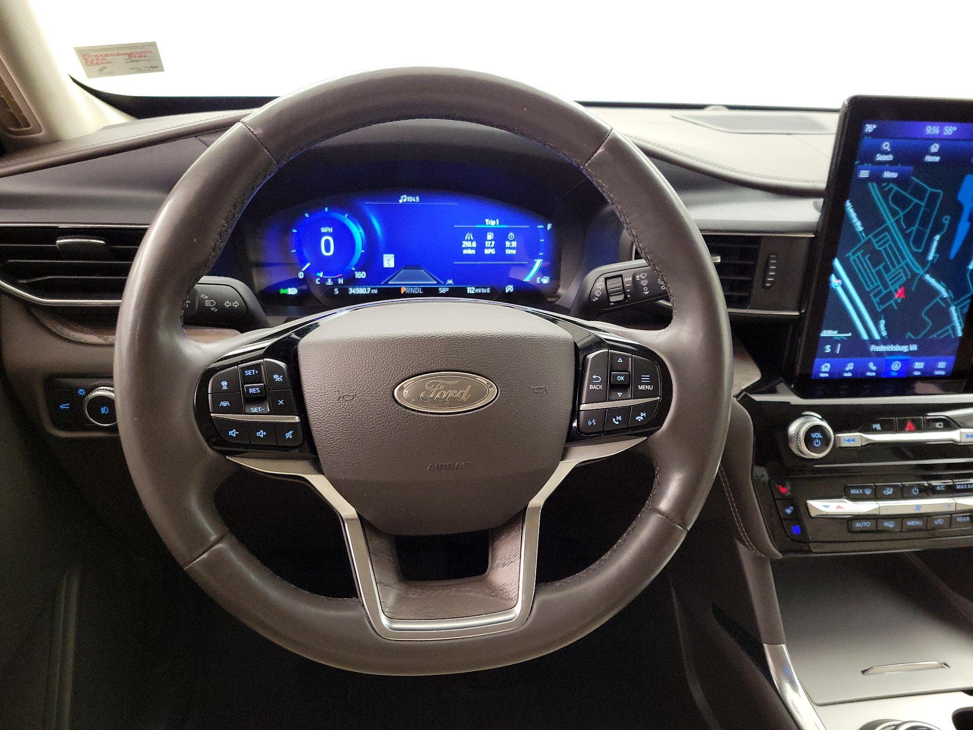 Thumbnail: 2022 Ford Explorer - 10