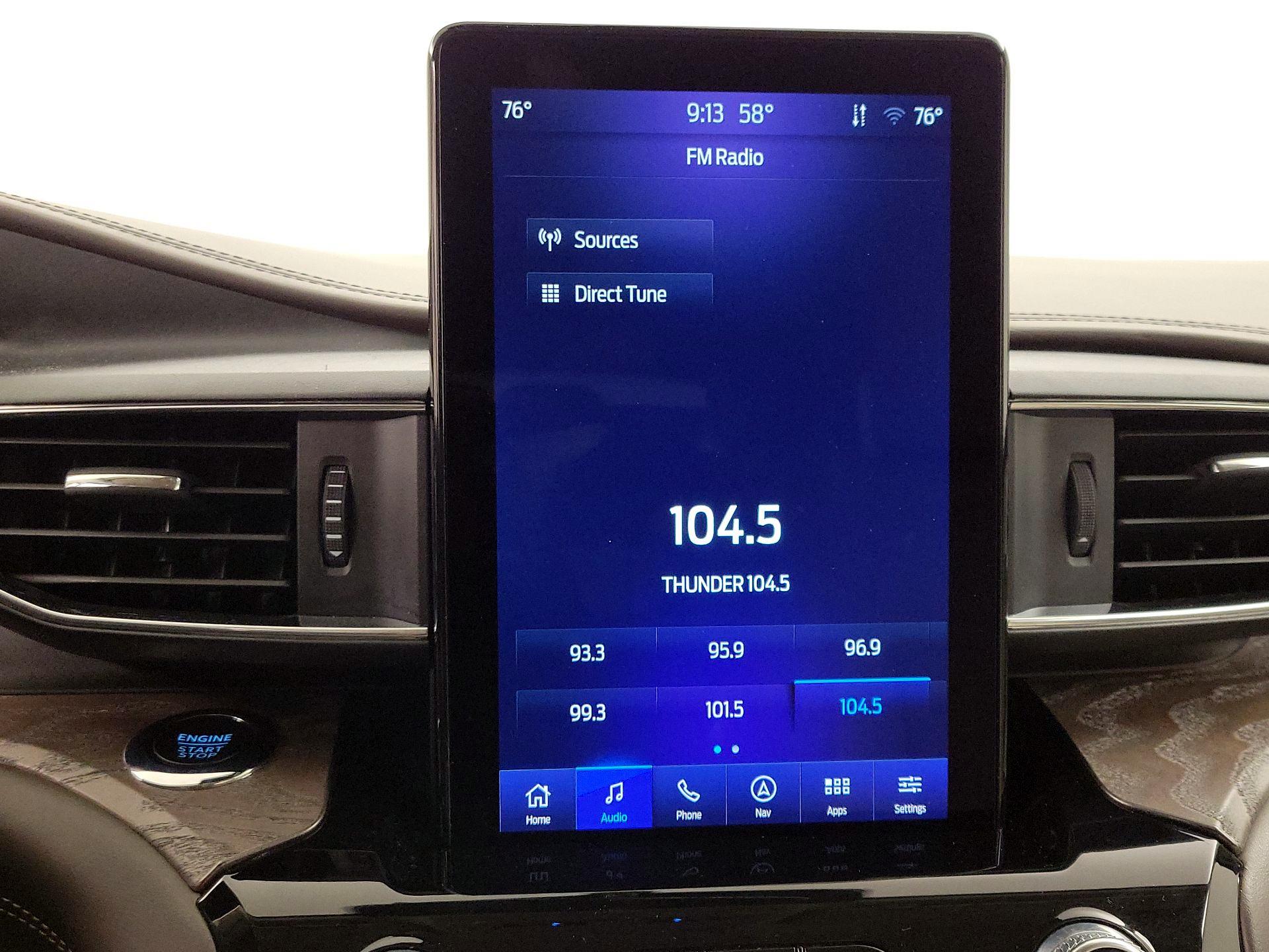 Thumbnail: 2022 Ford Explorer - 16