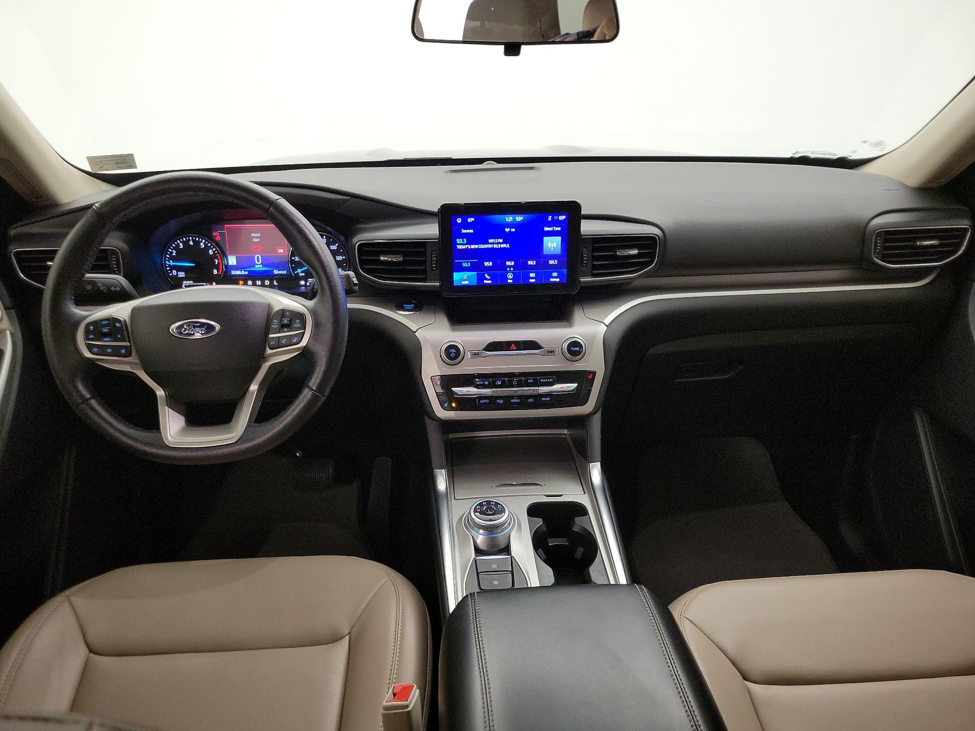 Thumbnail: 2022 Ford Explorer - 9