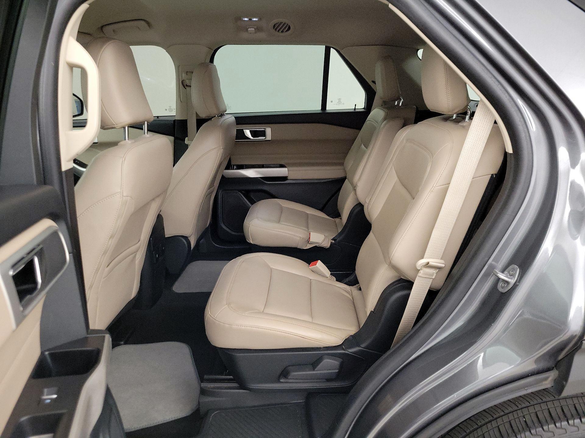 Thumbnail: 2022 Ford Explorer - 20