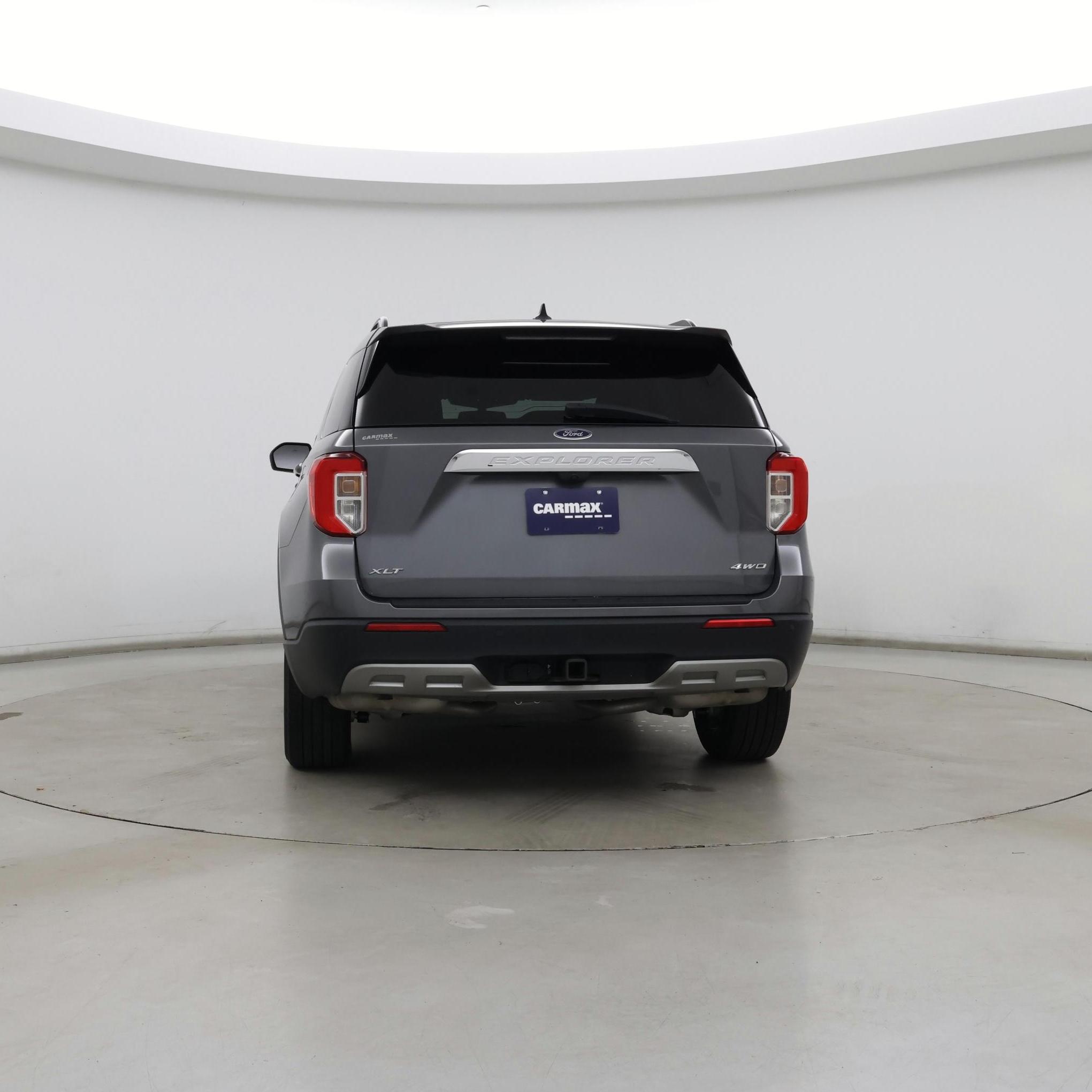 Thumbnail: 2022 Ford Explorer - 6