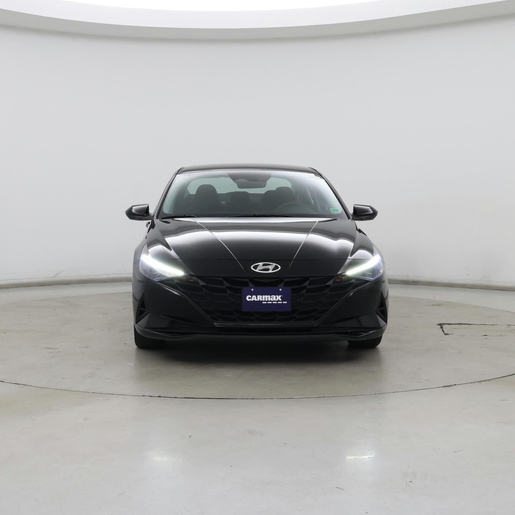 Thumbnail: 2023 Hyundai Elantra - 5