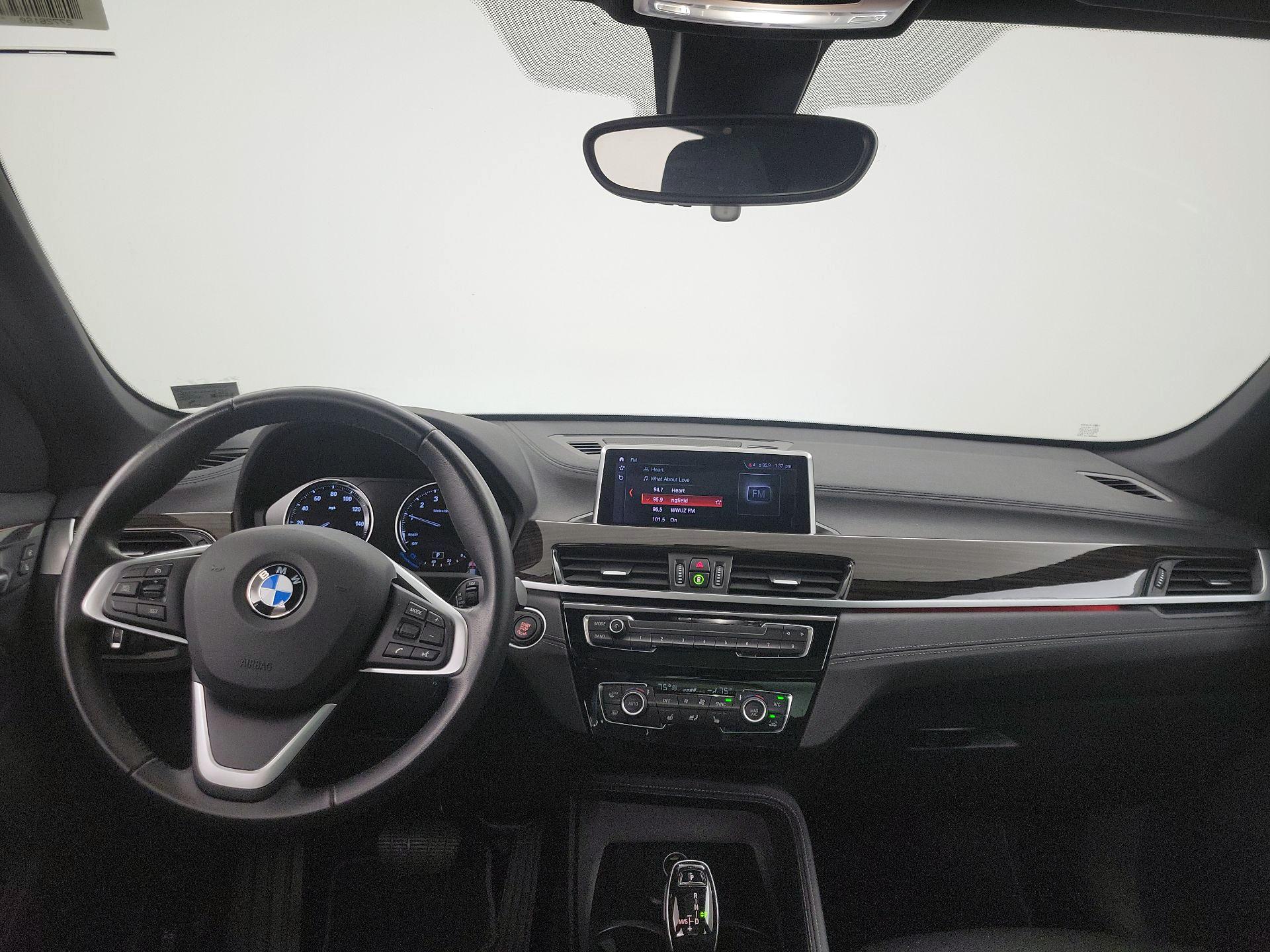 Thumbnail: 2022 BMW X1 - 9