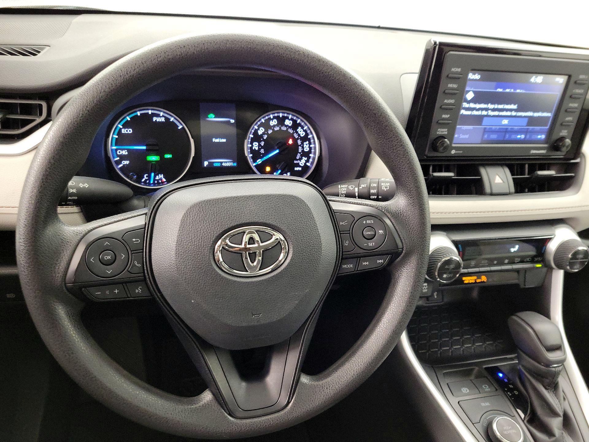 Thumbnail: 2022 Toyota RAV4 - 10