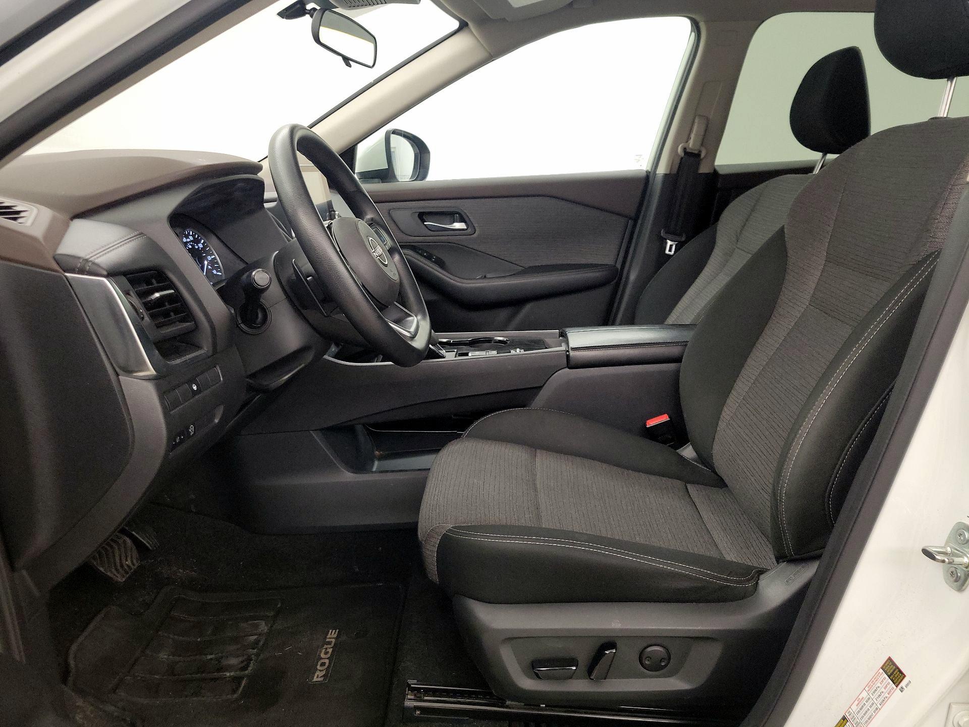 Thumbnail: 2023 Nissan Rogue - 11