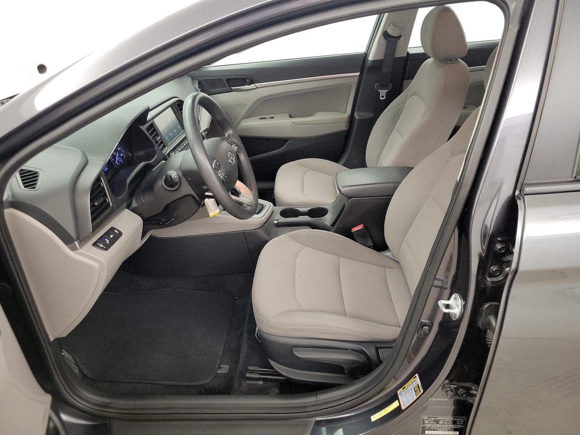 Thumbnail: 2020 Hyundai Elantra - 11