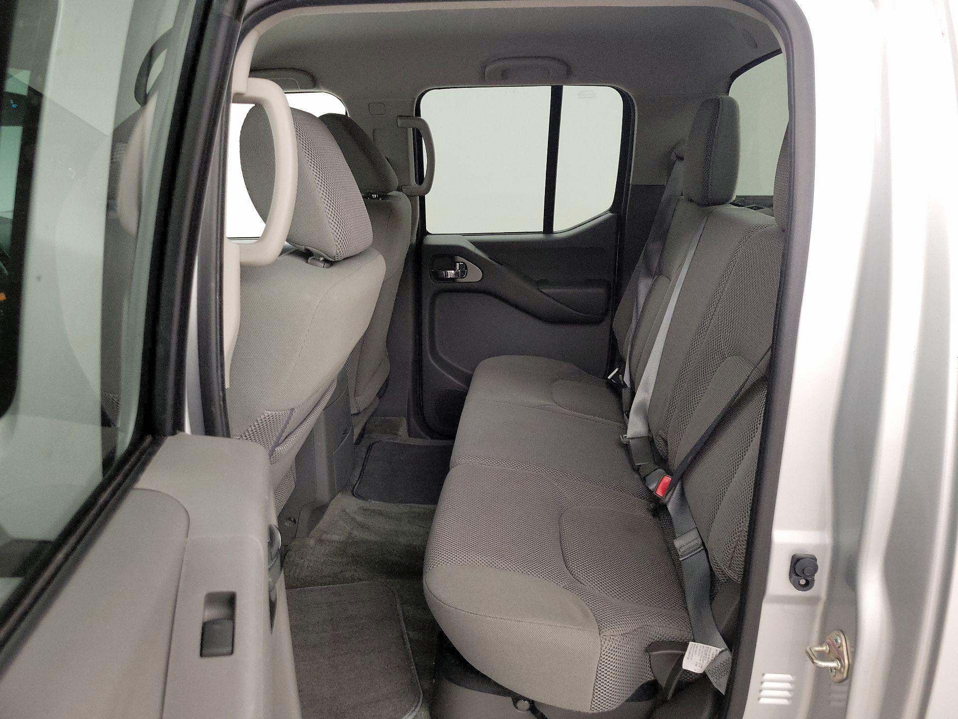 Thumbnail: 2016 Nissan Frontier - 19