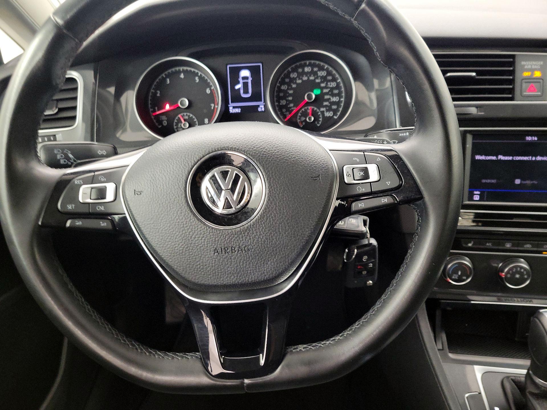 Thumbnail: 2018 Volkswagen Golf - 10