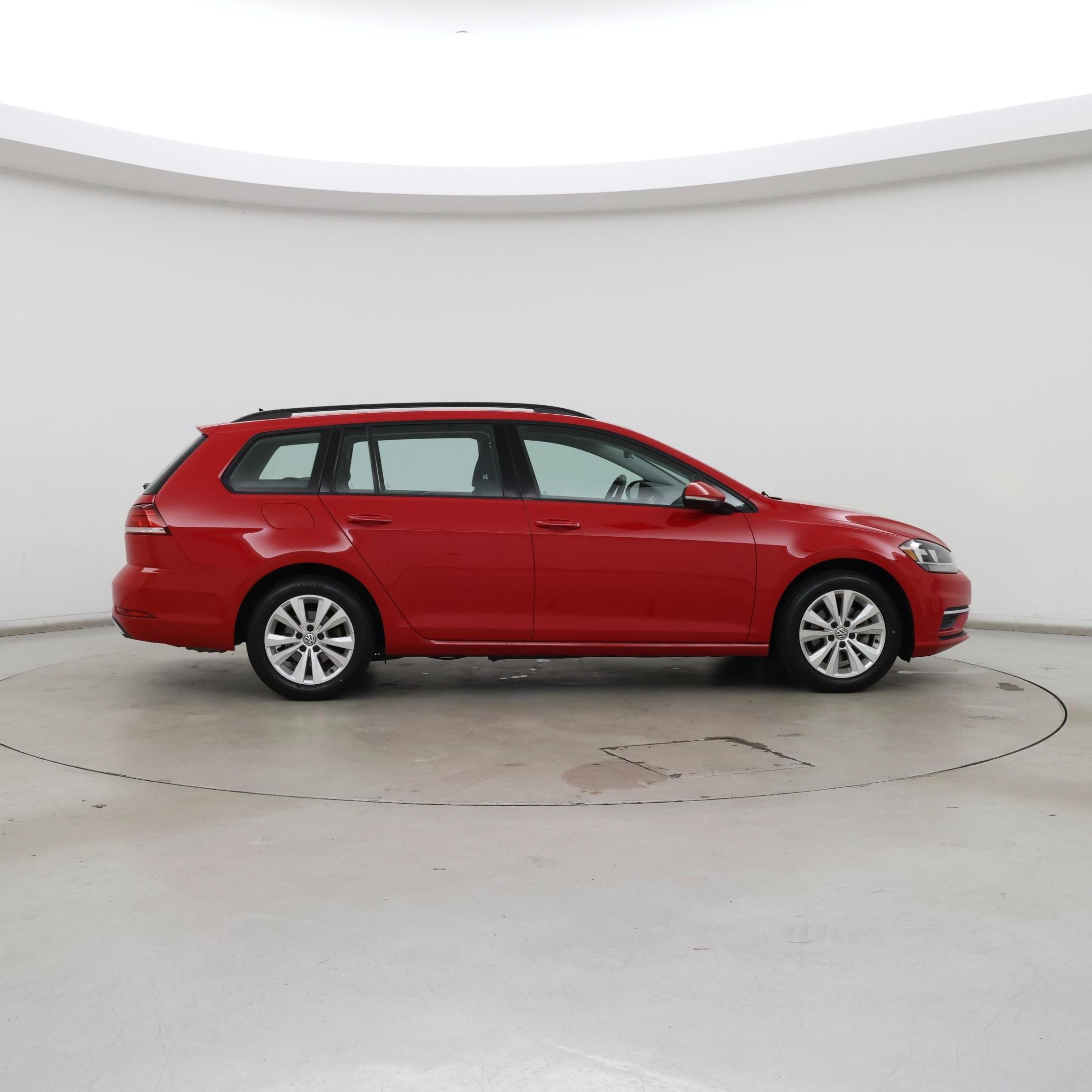 Thumbnail: 2018 Volkswagen Golf - 7