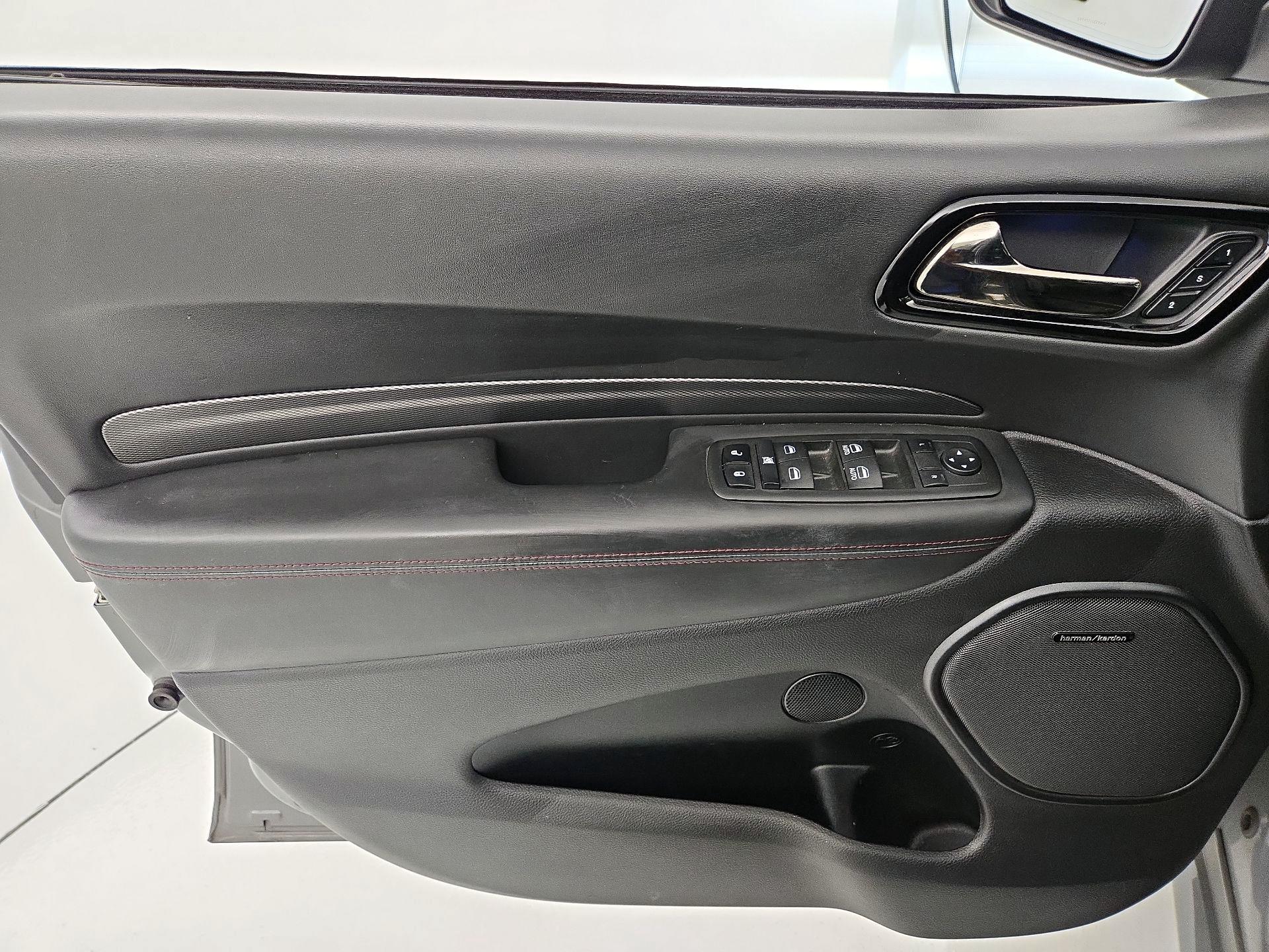 Thumbnail: 2022 Dodge Durango - 12