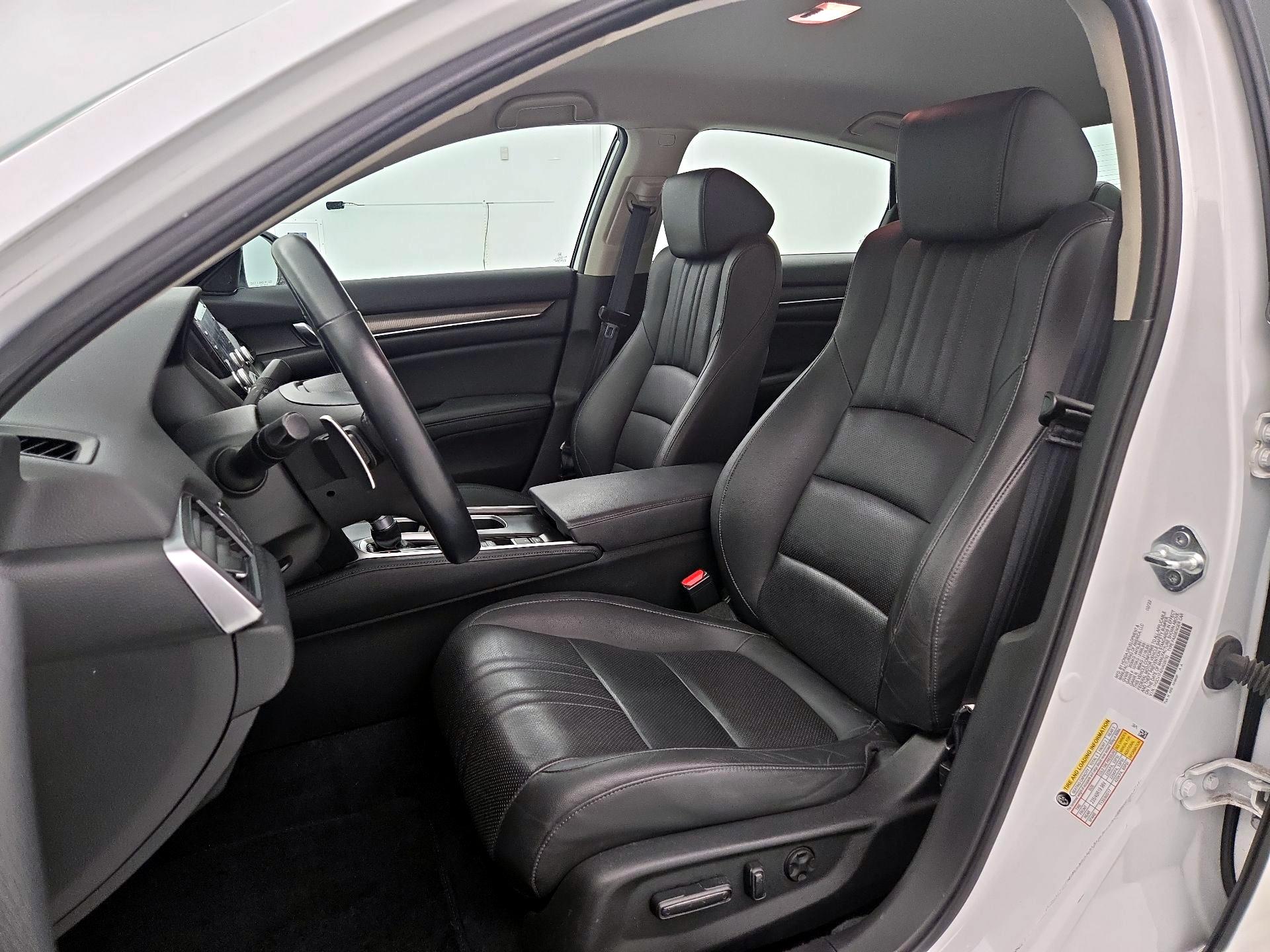 Thumbnail: 2022 Honda Accord - 11