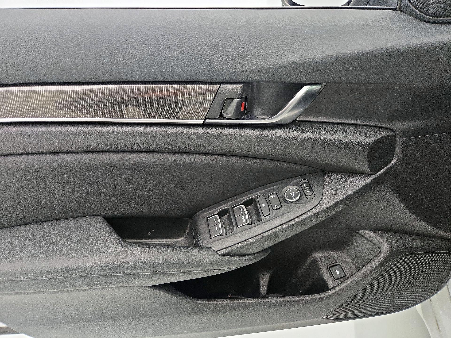 Thumbnail: 2022 Honda Accord - 12