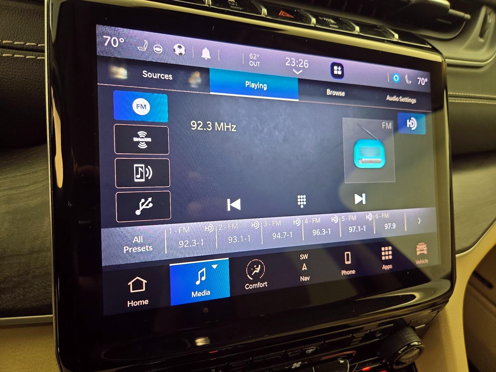 Thumbnail: 2021 Jeep Grand Cherokee L - 16