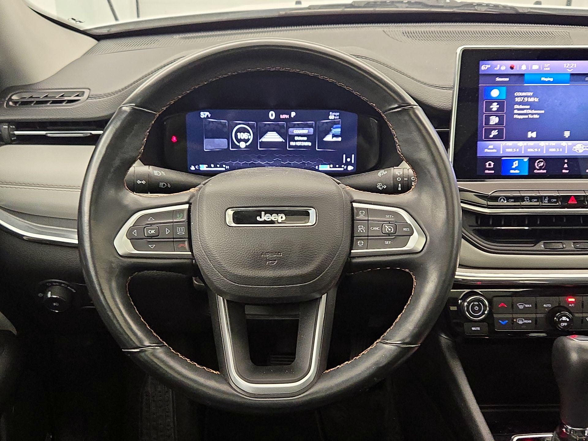 Thumbnail: 2022 Jeep Compass - 10