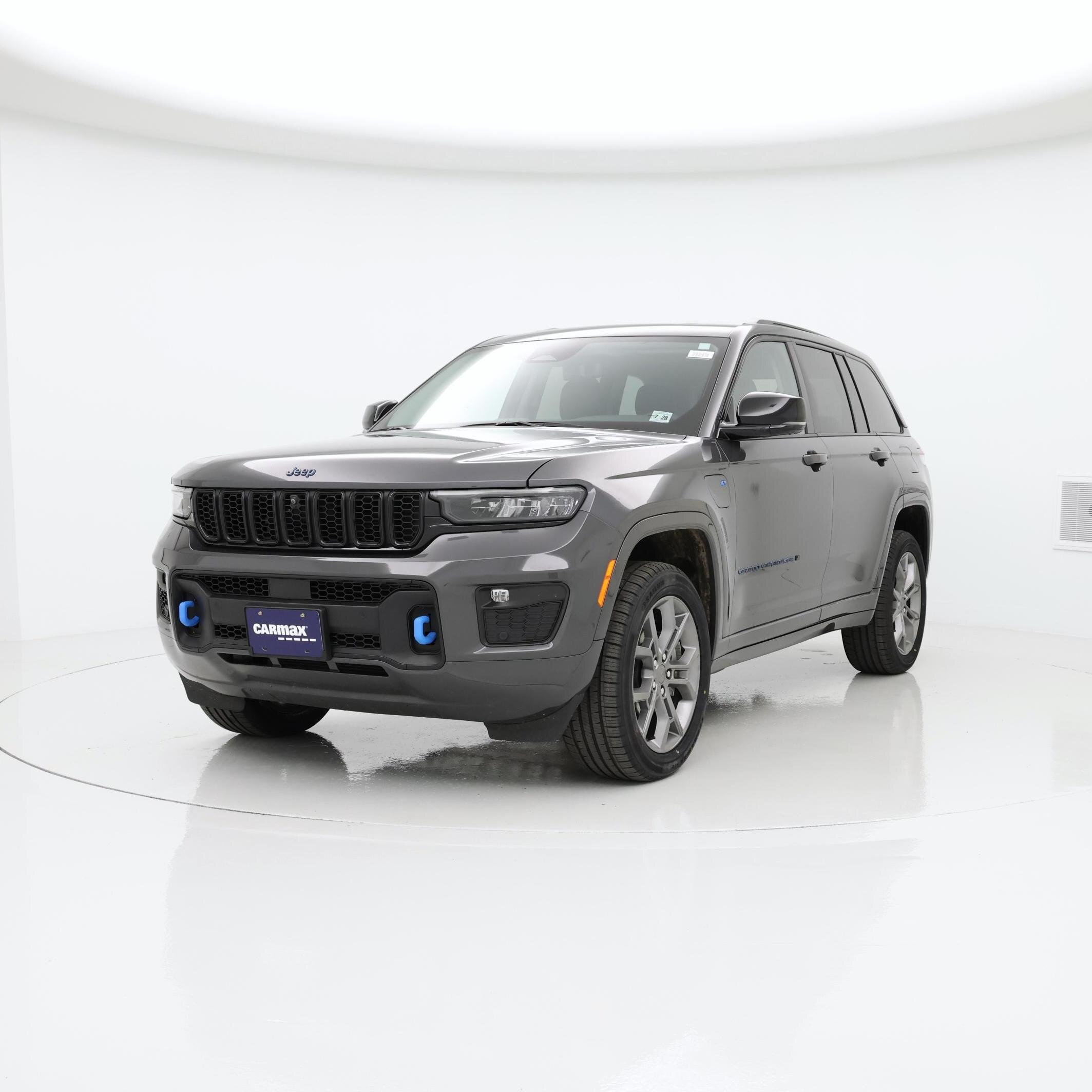 Thumbnail: 2023 Jeep Grand Cherokee - 4