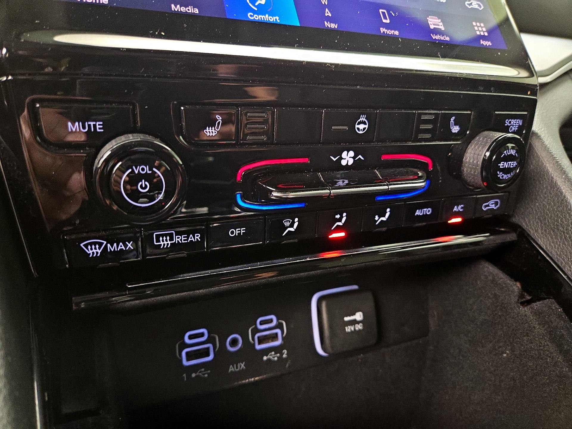 Thumbnail: 2021 Jeep Grand Cherokee L - 17