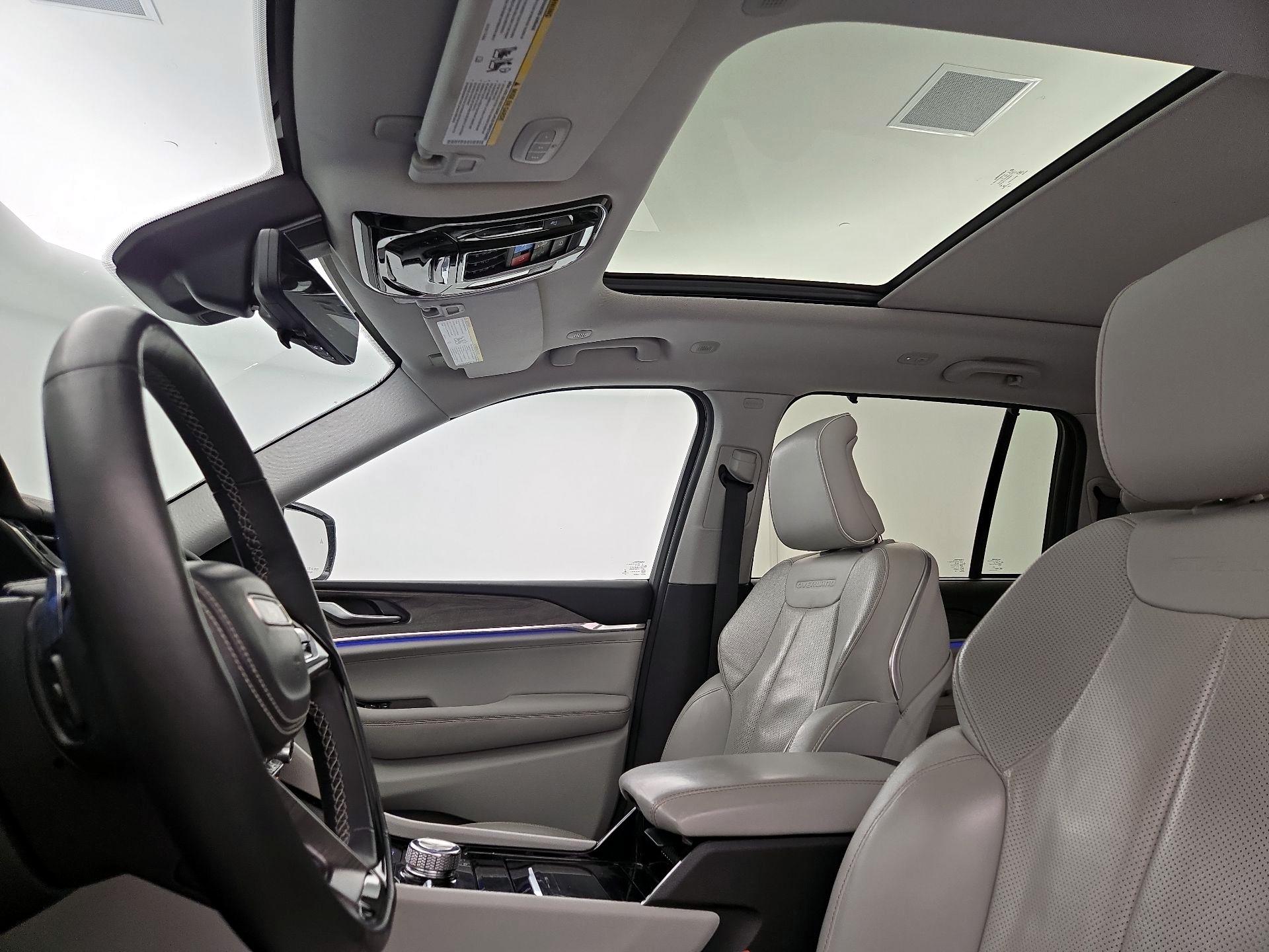 Thumbnail: 2022 Jeep Grand Cherokee - 20