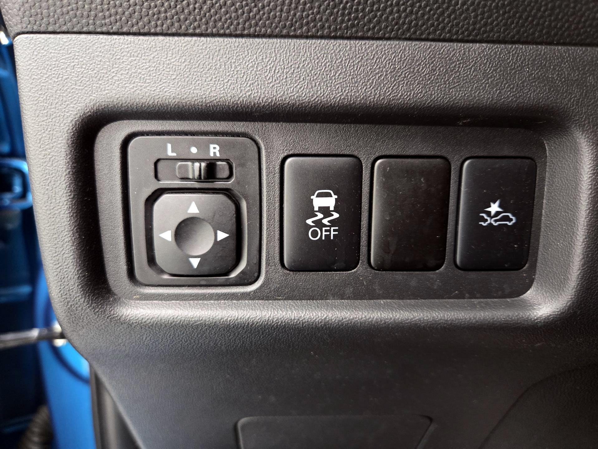 Thumbnail: 2023 Mitsubishi Mirage - 13