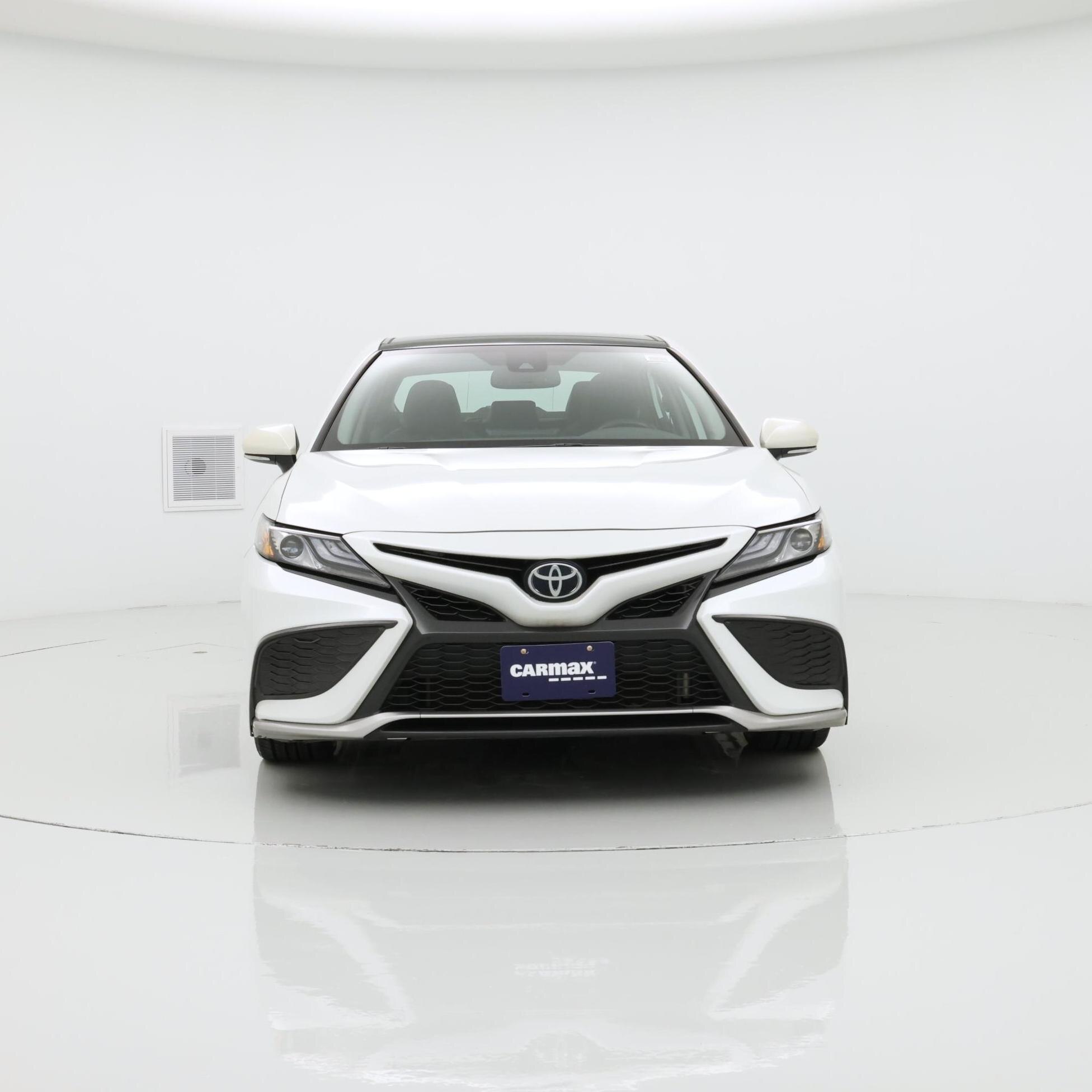 Thumbnail: 2022 Toyota Camry - 5