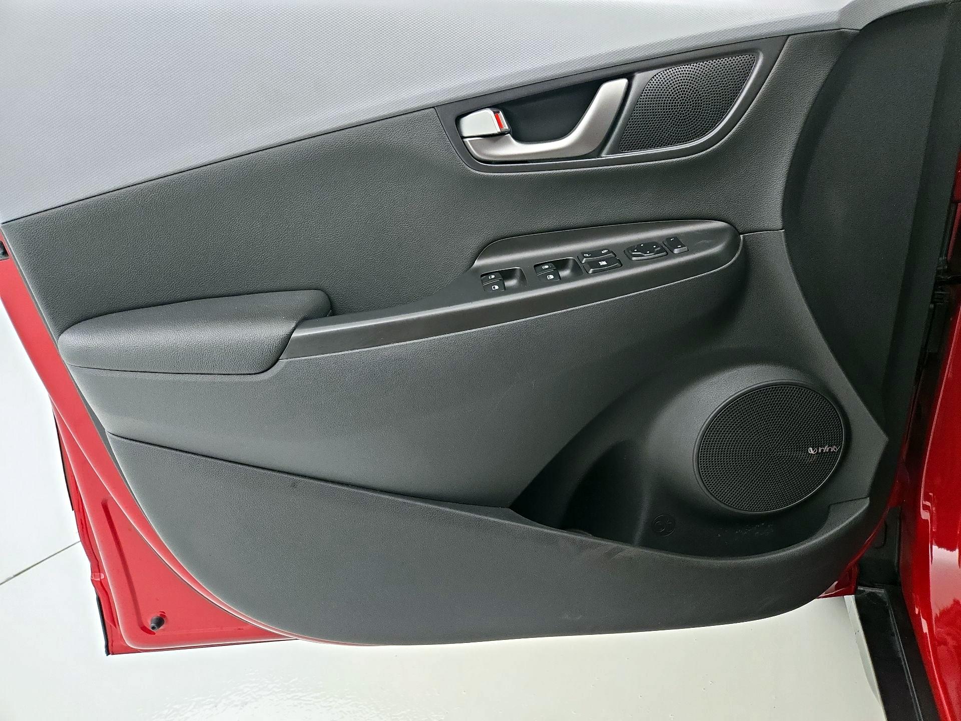Thumbnail: 2021 Hyundai Kona - 12