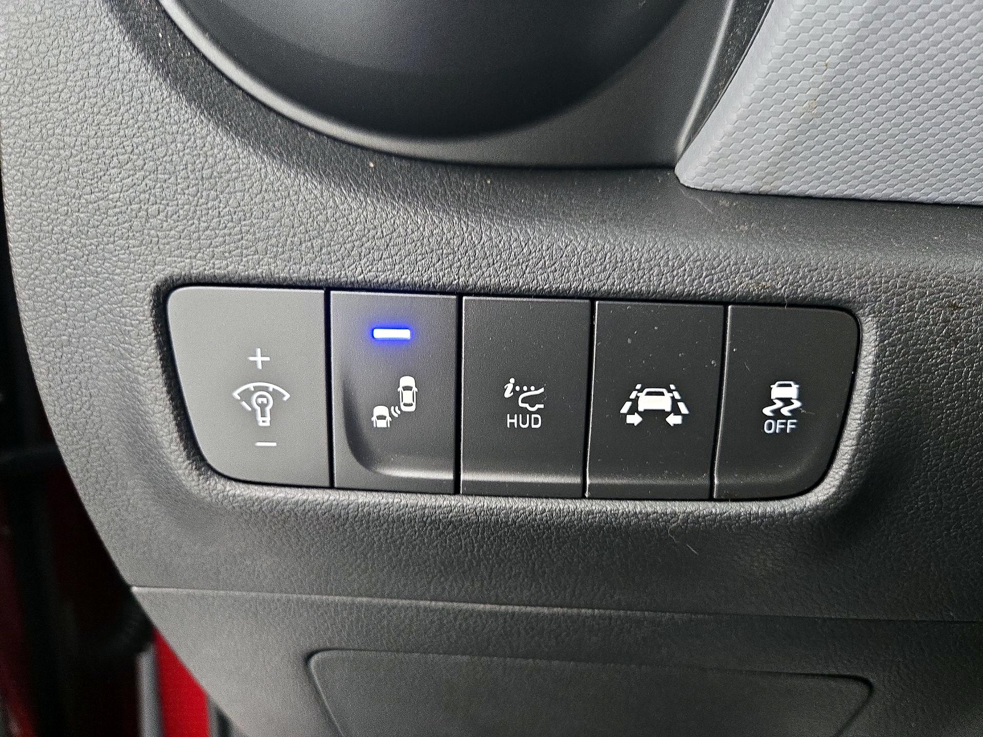Thumbnail: 2021 Hyundai Kona - 13