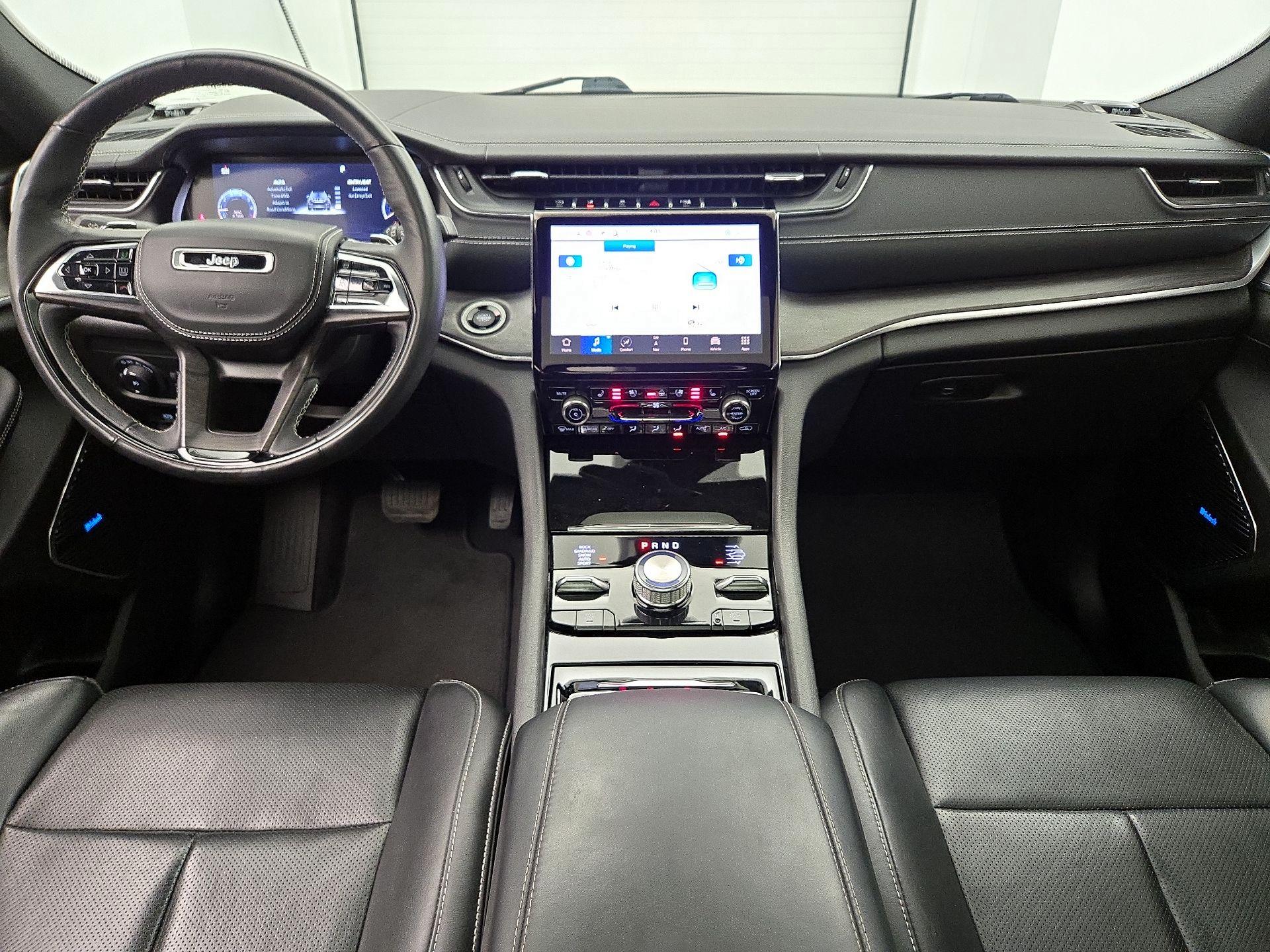Thumbnail: 2022 Jeep Grand Cherokee - 9
