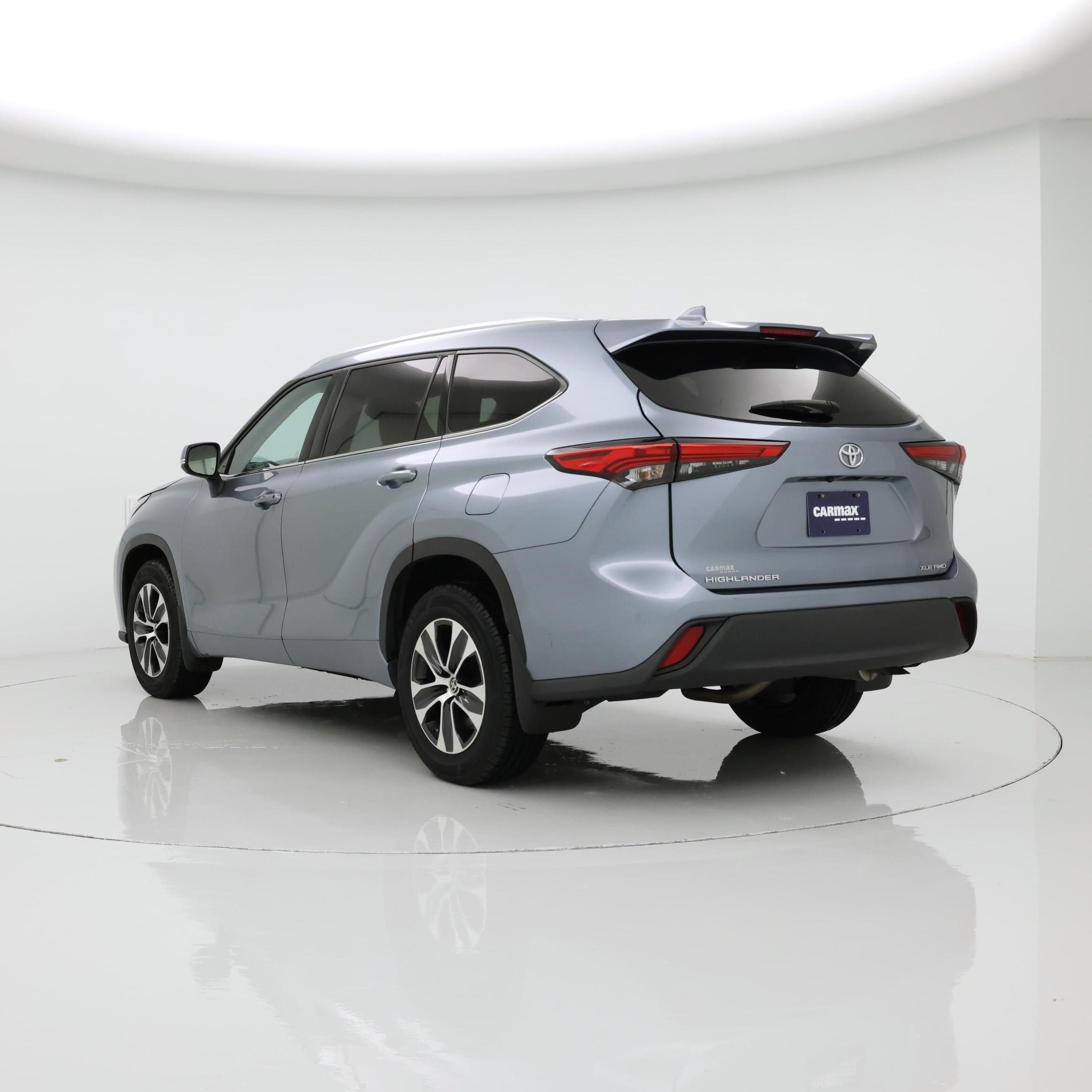 Thumbnail: 2021 Toyota Highlander - 2