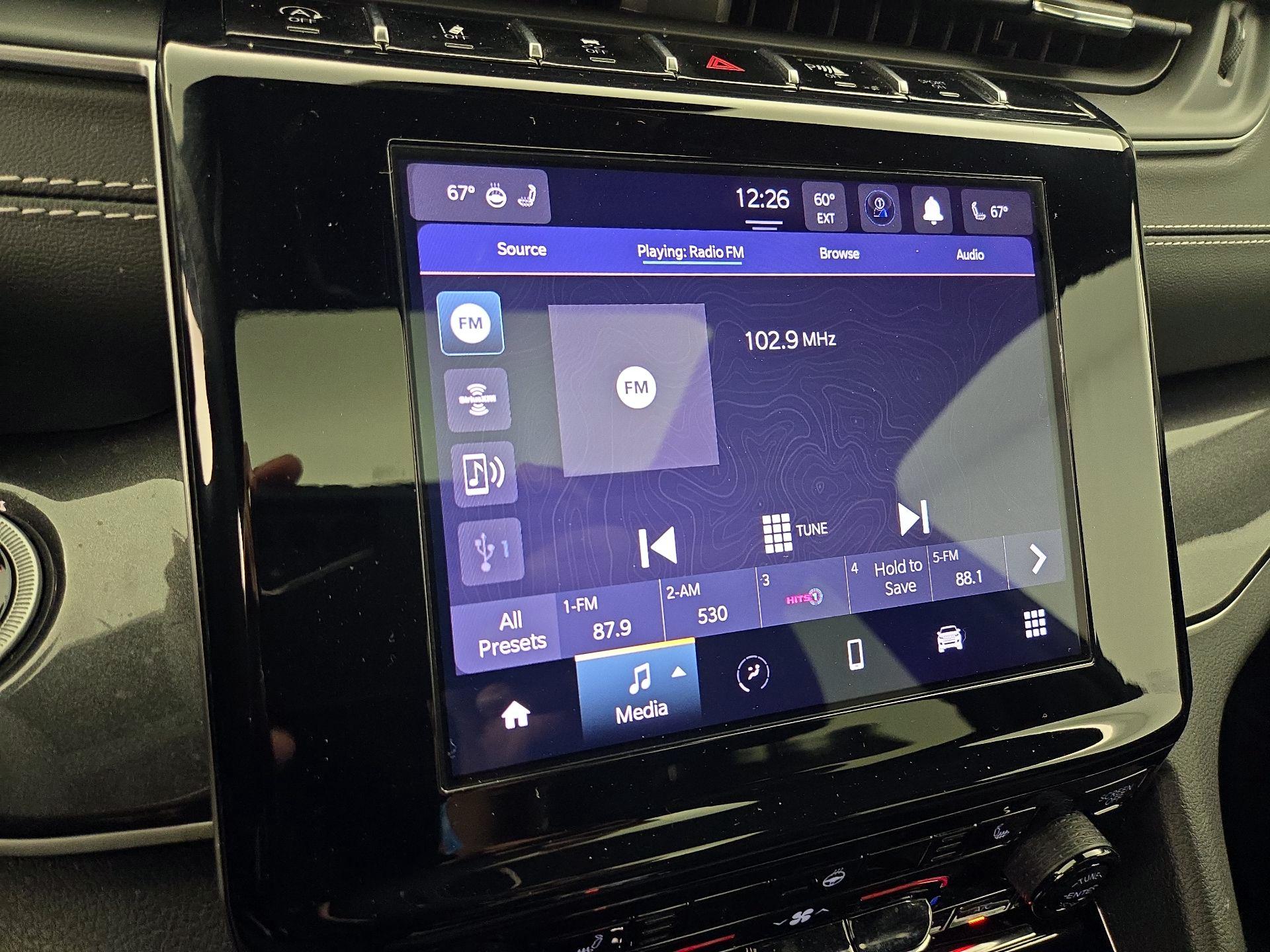 Thumbnail: 2023 Jeep Grand Cherokee - 15