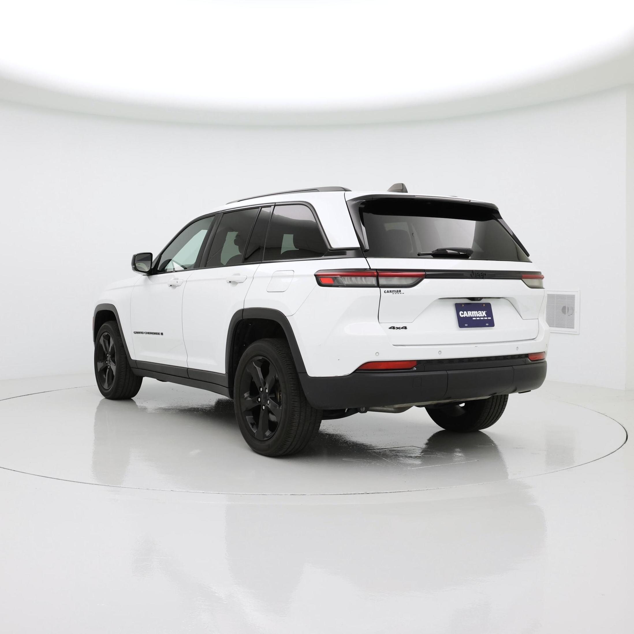 Thumbnail: 2023 Jeep Grand Cherokee - 2