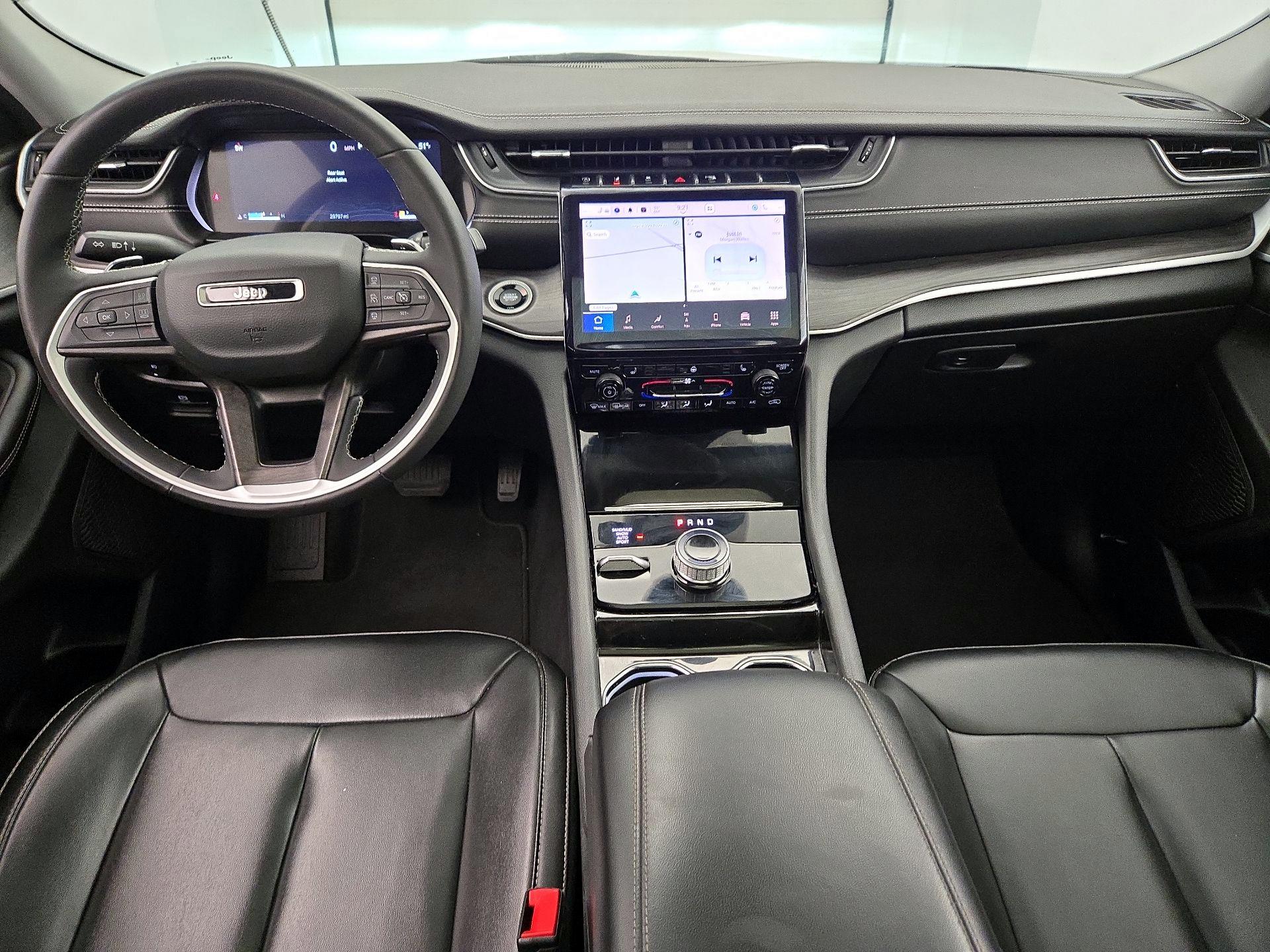 Thumbnail: 2023 Jeep Grand Cherokee L - 9