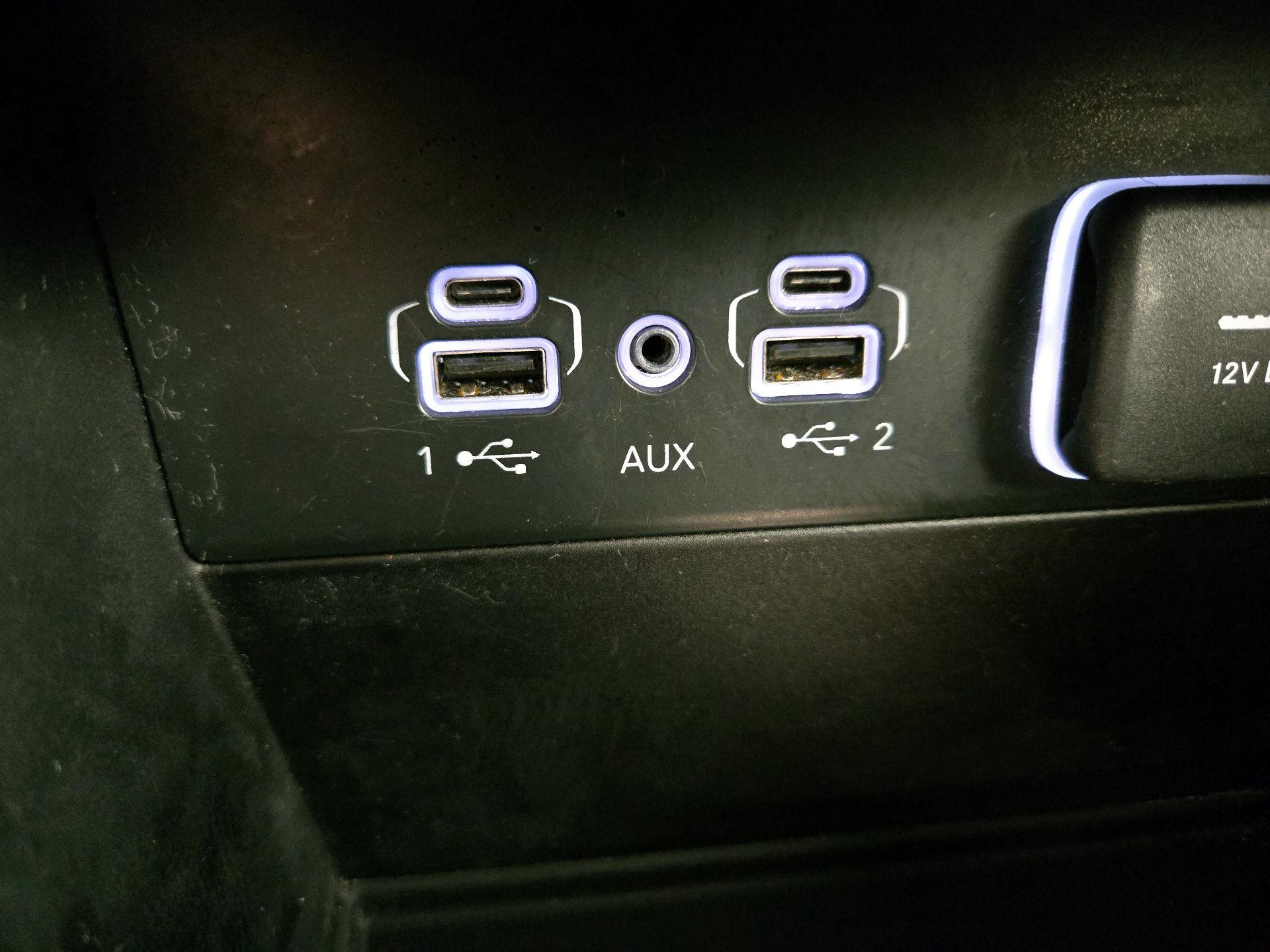 Thumbnail: 2023 Jeep Grand Cherokee L - 19