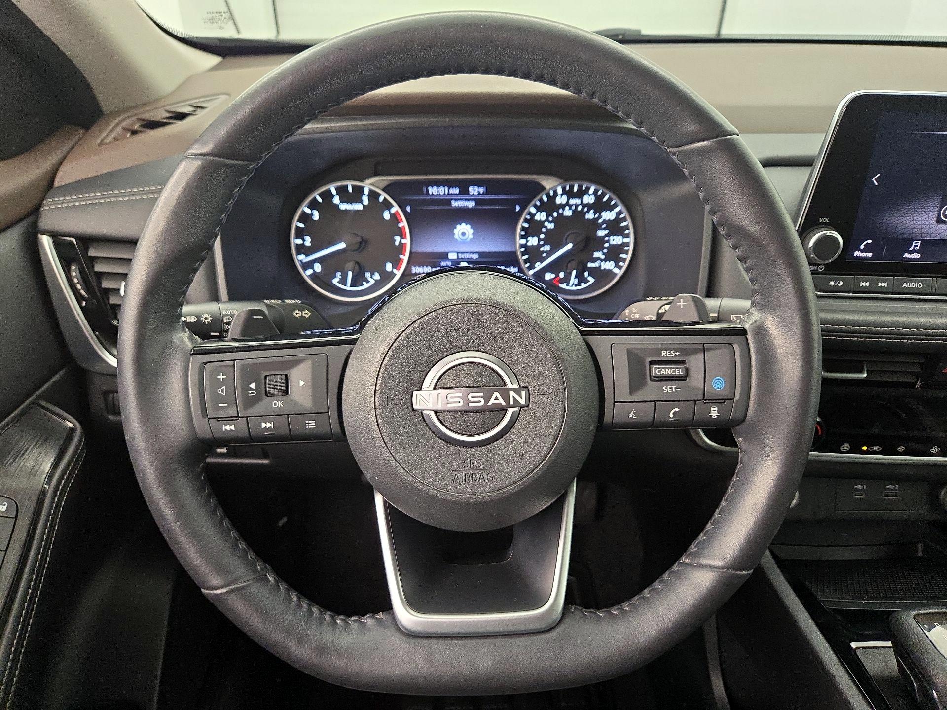 Thumbnail: 2022 Nissan Rogue - 10