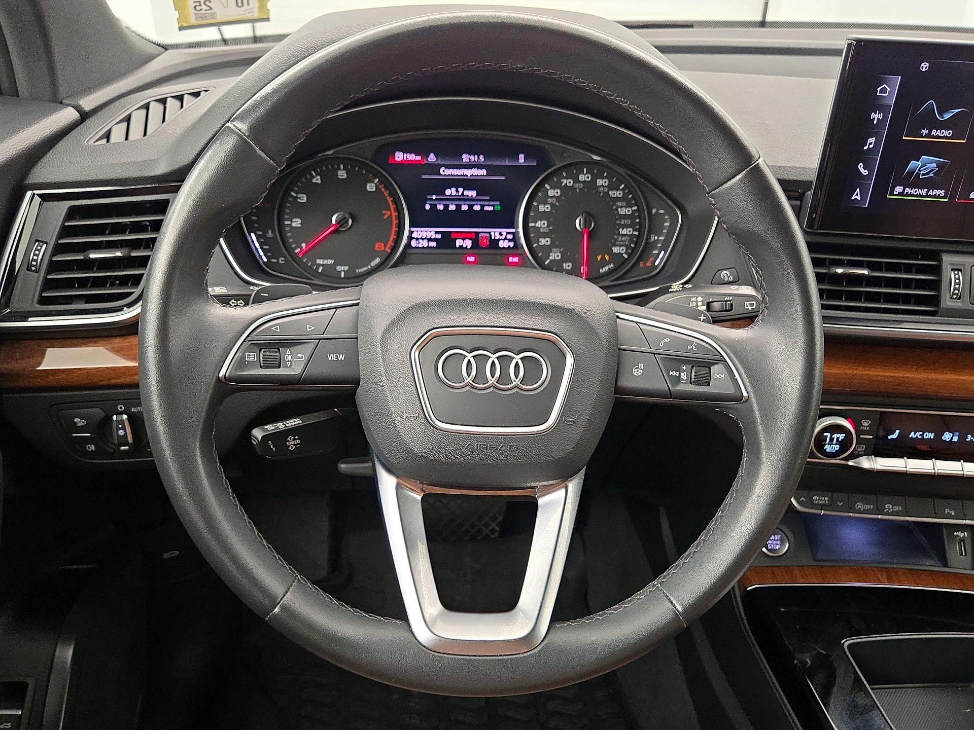 Thumbnail: 2022 Audi Q5 - 10
