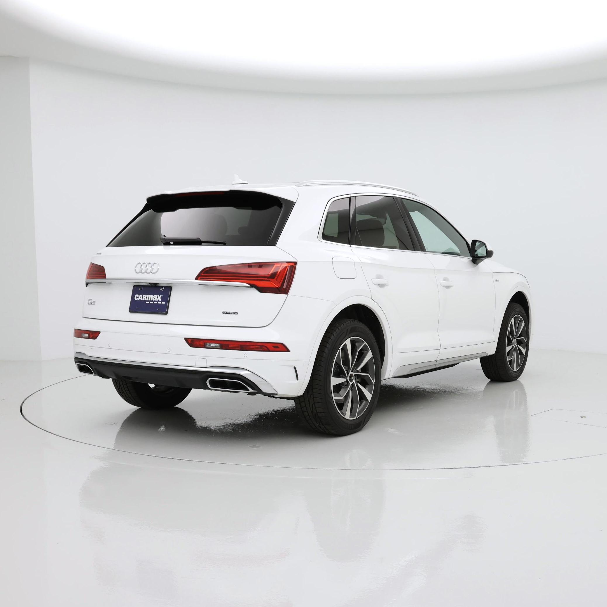 Thumbnail: 2022 Audi Q5 - 8