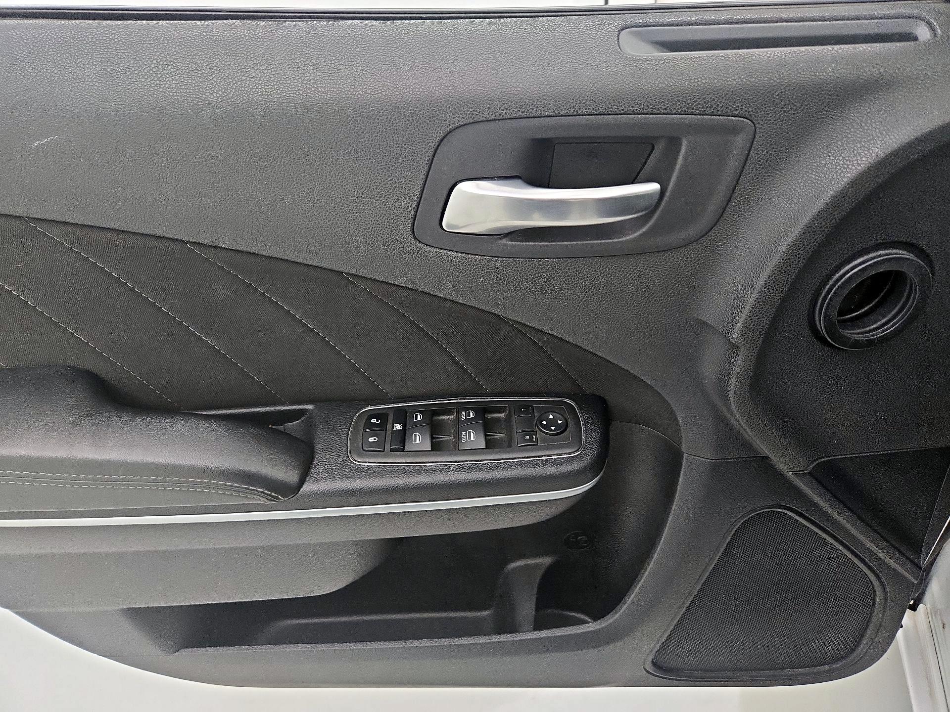 Thumbnail: 2022 Dodge Charger - 12