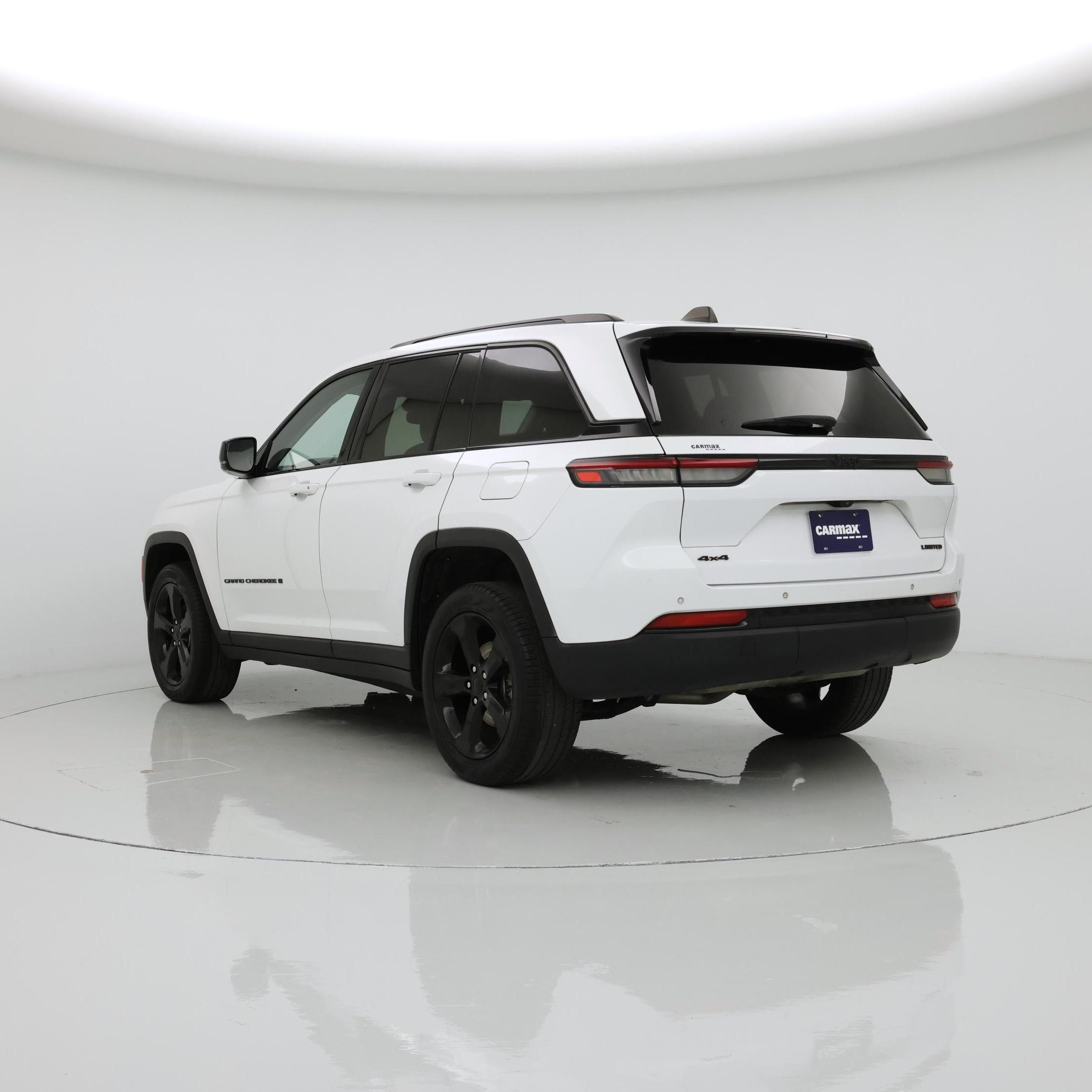 Thumbnail: 2023 Jeep Grand Cherokee - 2