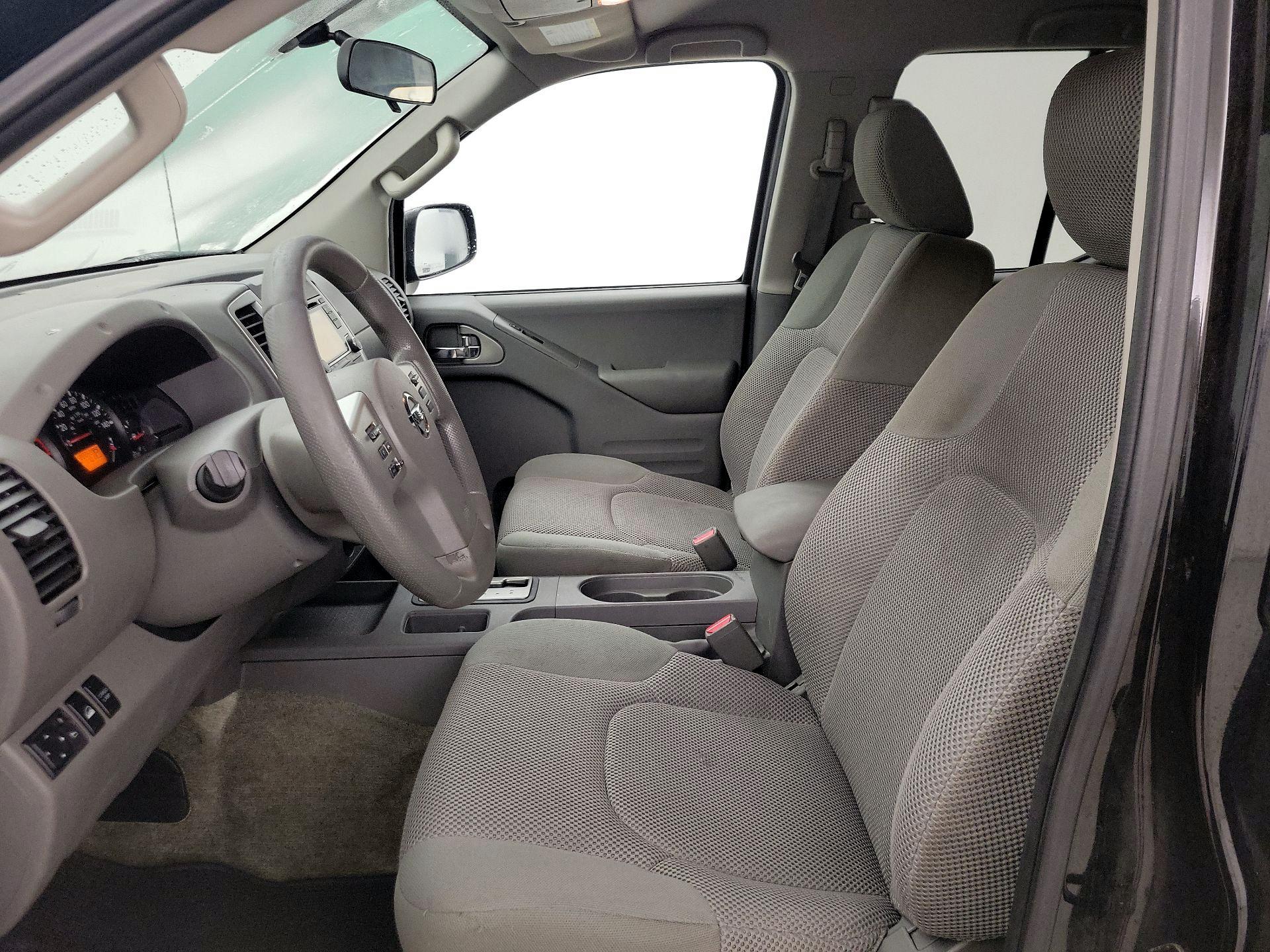 Thumbnail: 2015 Nissan Frontier - 11