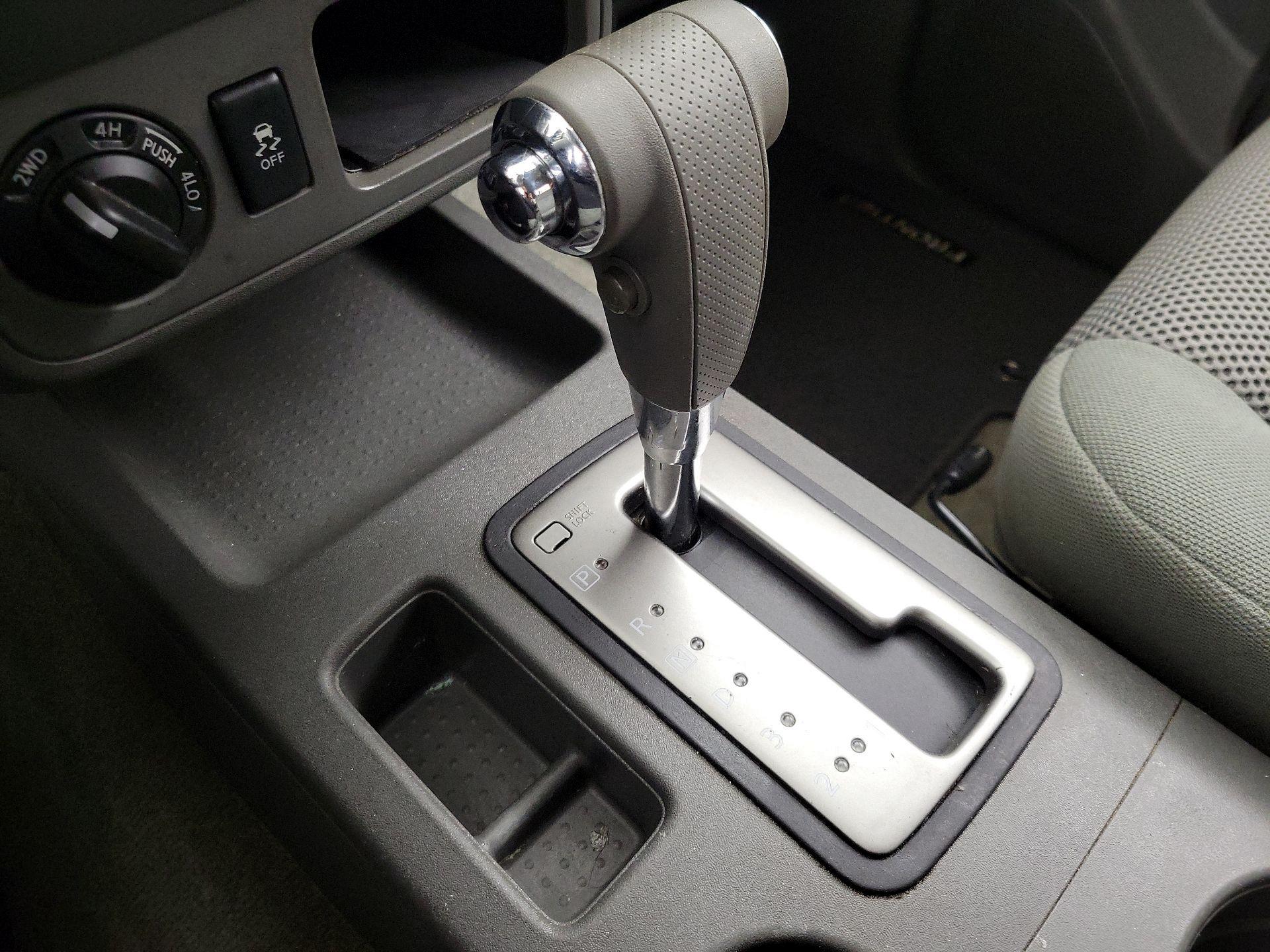 Thumbnail: 2015 Nissan Frontier - 16